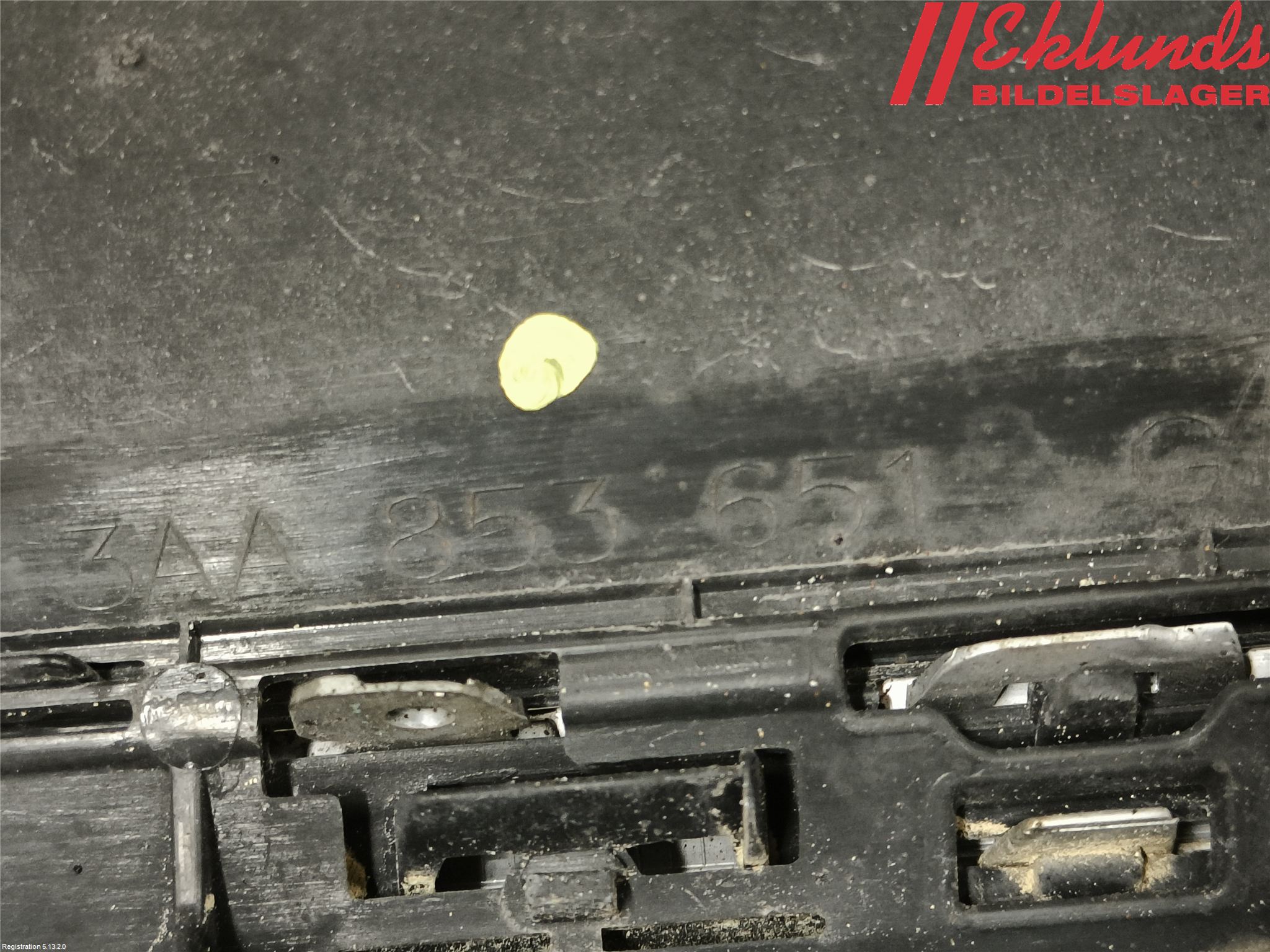 Volkswagen VW PASSAT 11-14 Grill Komplett