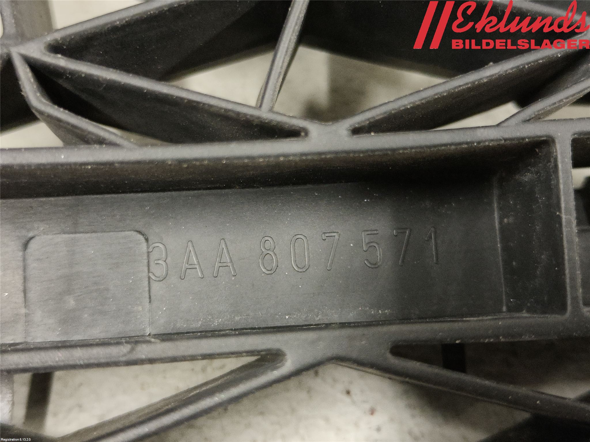 Volkswagen VW PASSAT 11-14 Støtfanger Foran Deformelemen