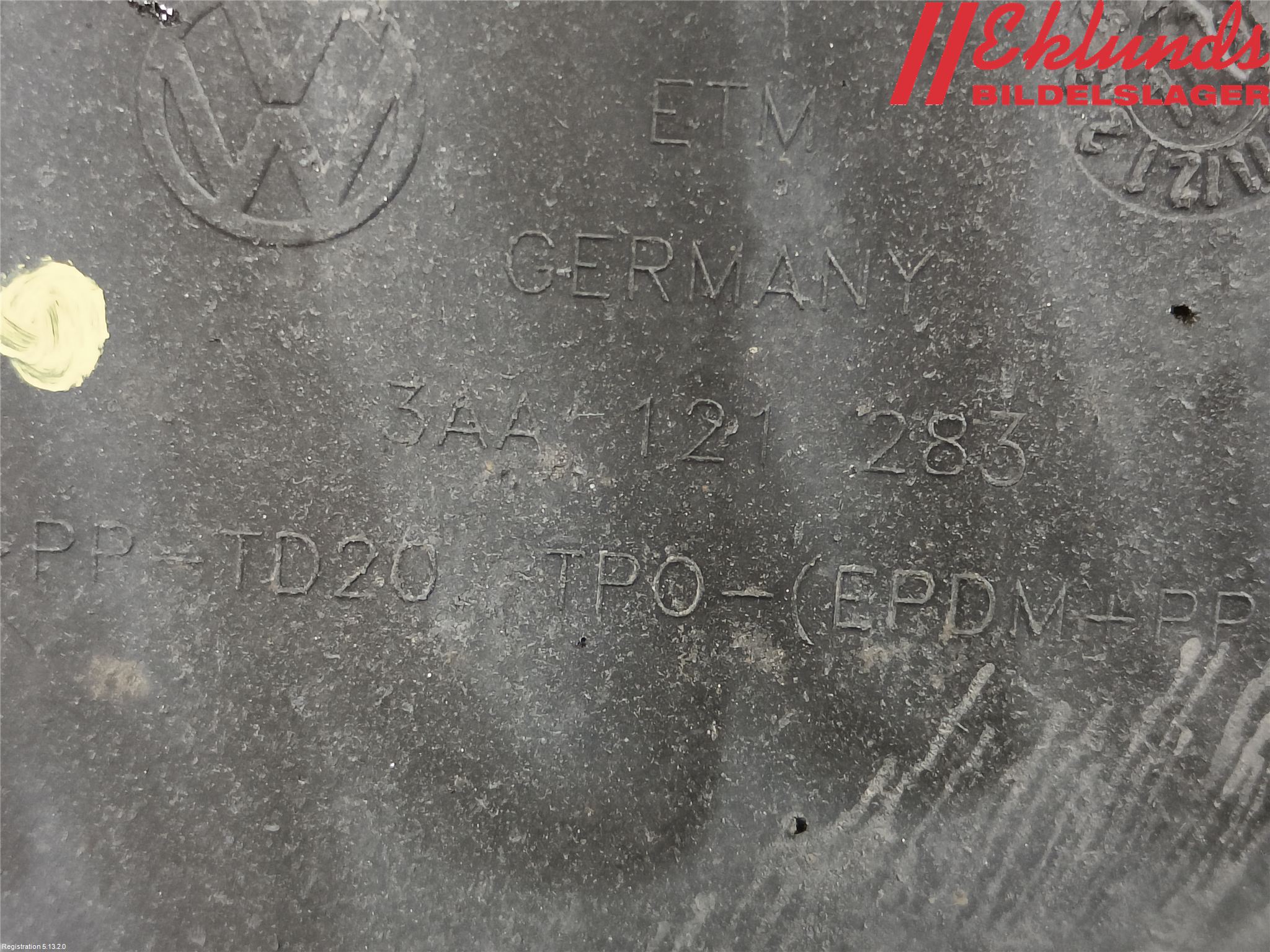 Volkswagen VW PASSAT 11-14 Luftstyring Front