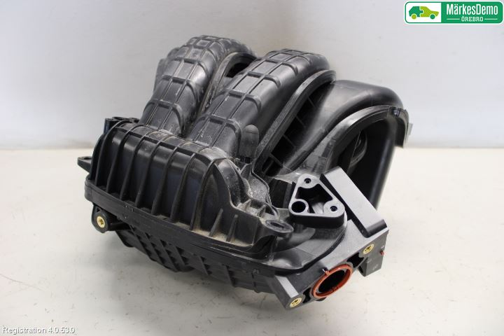 Mitsubishi OUTLANDER 13-21 Innsugningsmanifold