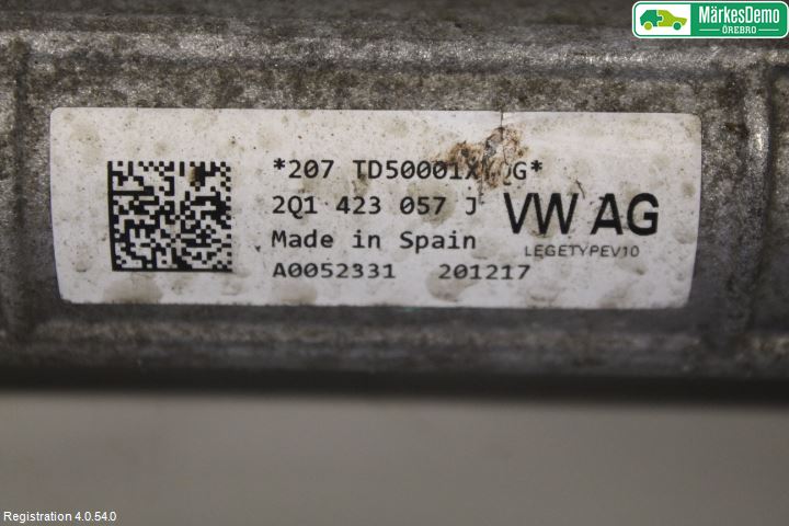 Volkswagen VW POLO VI 18->> Snekke - Tannstang