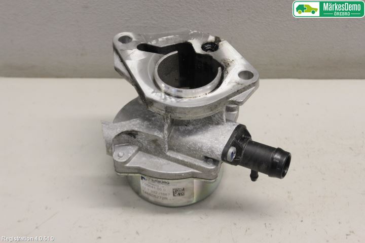 Nissan QASHQAI 14-17 Vacuumpumpe