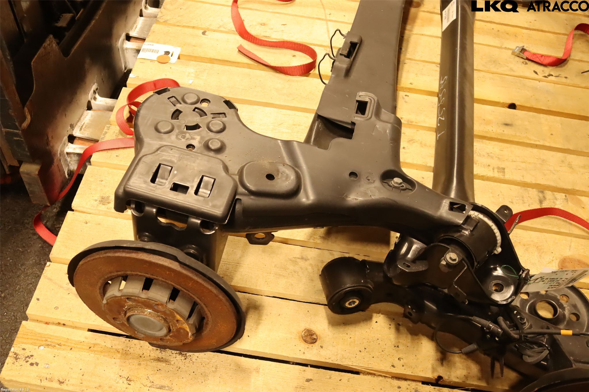 Citroen C4/E-C4 C4X/E-C4X III 21- Bakaksel Feste Travers-Ramme