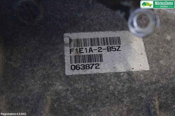 Mitsubishi OUTLANDER 13-21 Navgir Elektrisk