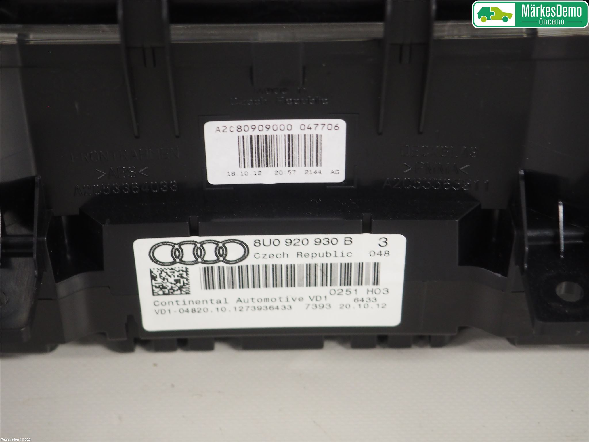 Audi Q3 8U 12-18 Instr Kombinert