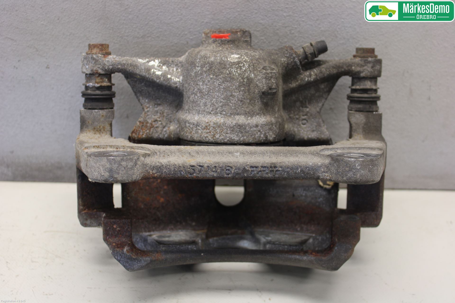 Volkswagen VW PASSAT 15-19 Bremsecaliper Foran Høyre