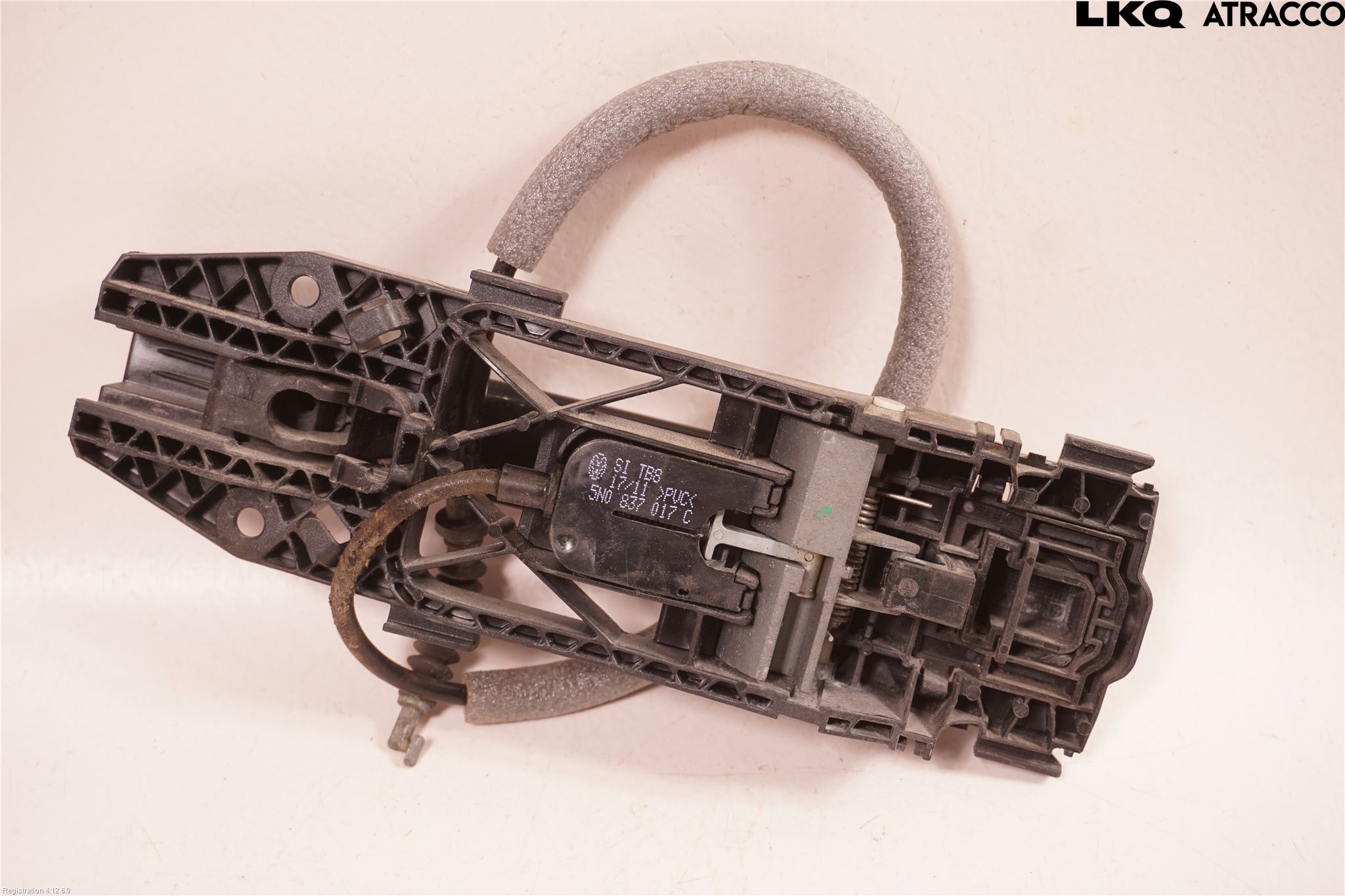 Volkswagen VW POLO 10-17 Dørhandtak Ytre Høyre
