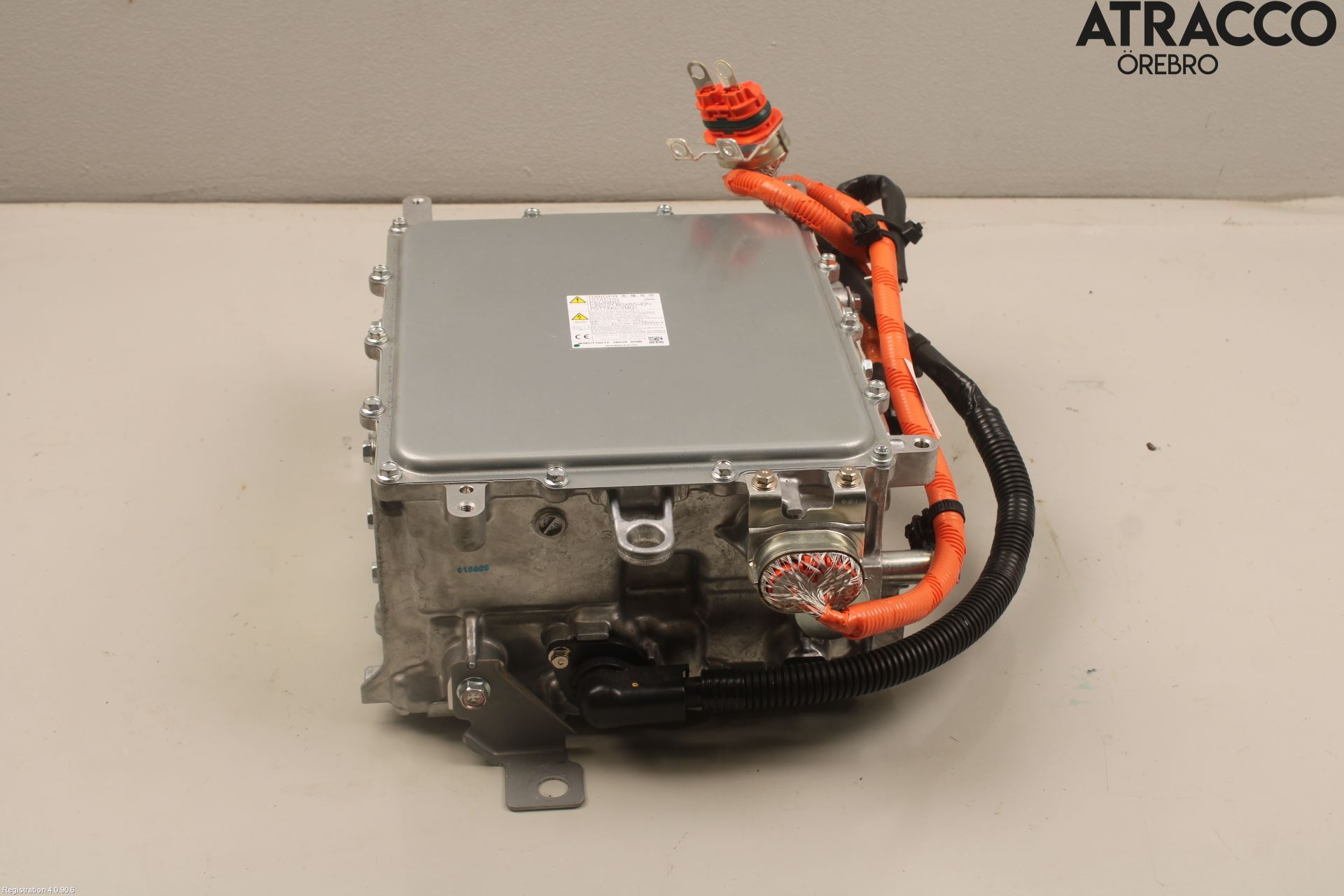 Mitsubishi OUTLANDER 13-21 Batterilader Hybrid