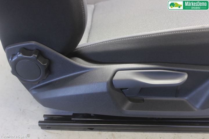 Seat ARONA Innr Sete Foran Høyre