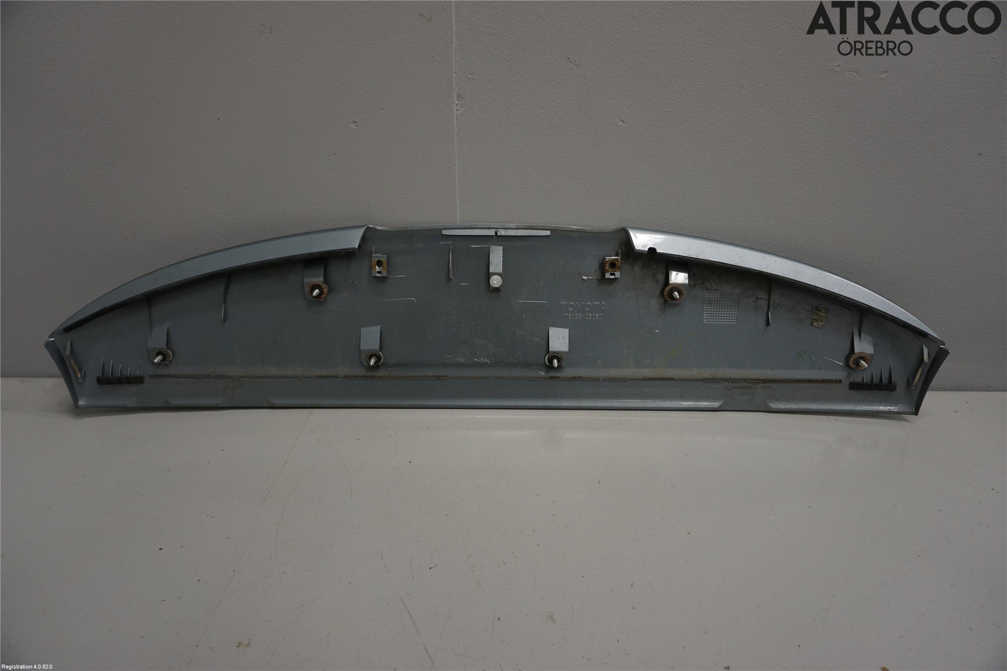 Toyota AVENSIS 07-08 Spoiler Bakluke