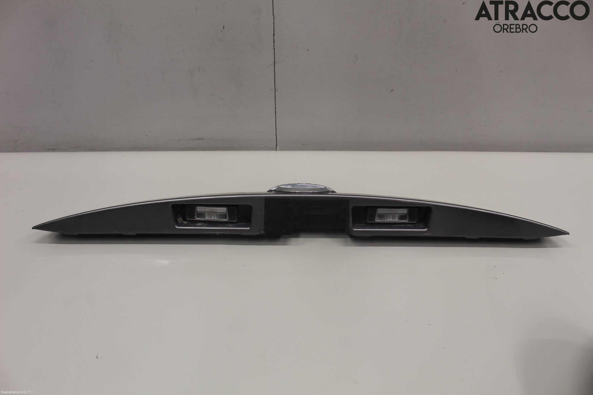 Nissan JUKE 10-14 Bakluke Handtak Ytre
