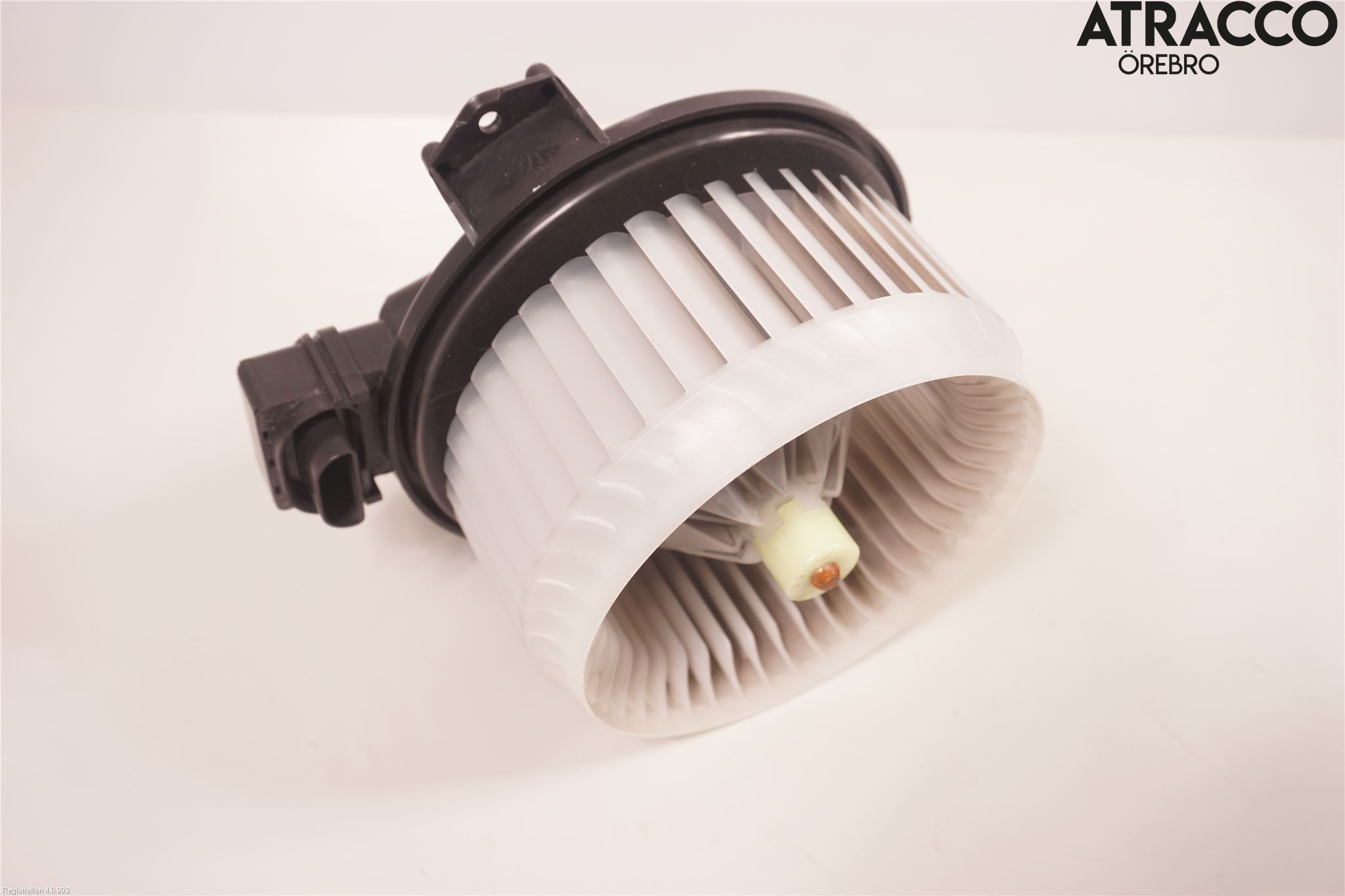 Toyota YARIS XP130 12-14 Varme Ac Varmeapparatvifte