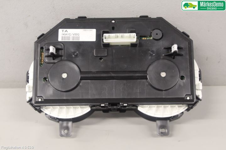Nissan JUKE 10-14 Instr Kombinert