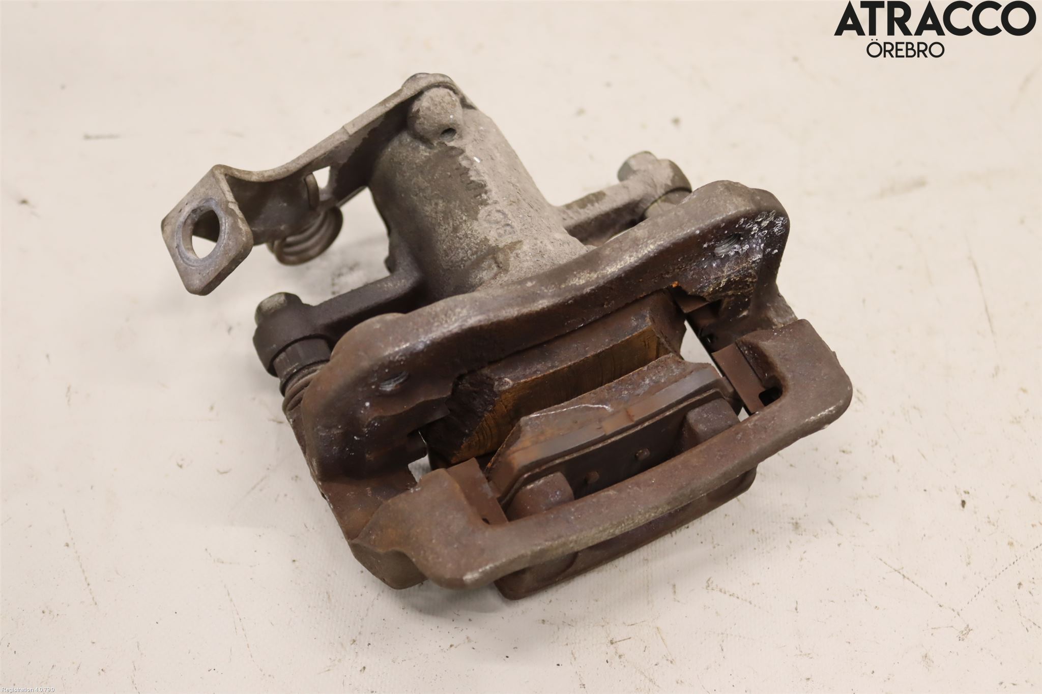 Kia STONIC 18->> Bremsecaliper Bak Venstre