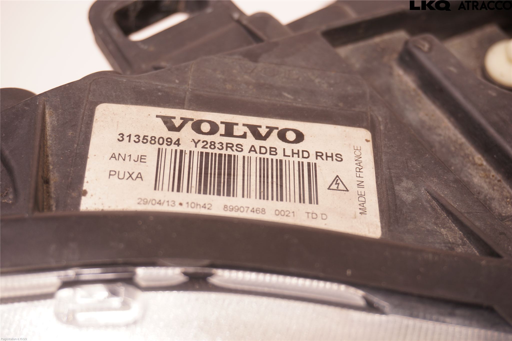 Volvo V60 11-13 Frontlykt Høyre