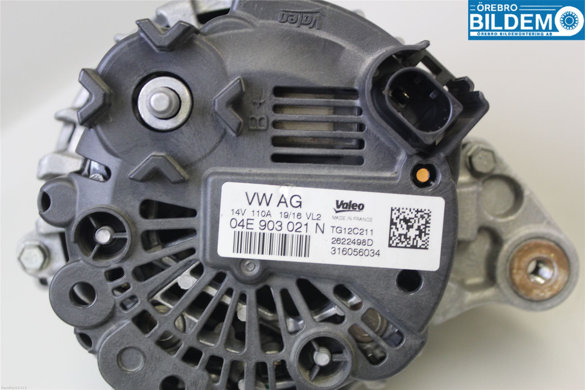 Volkswagen VW POLO 10-17 Dynamo