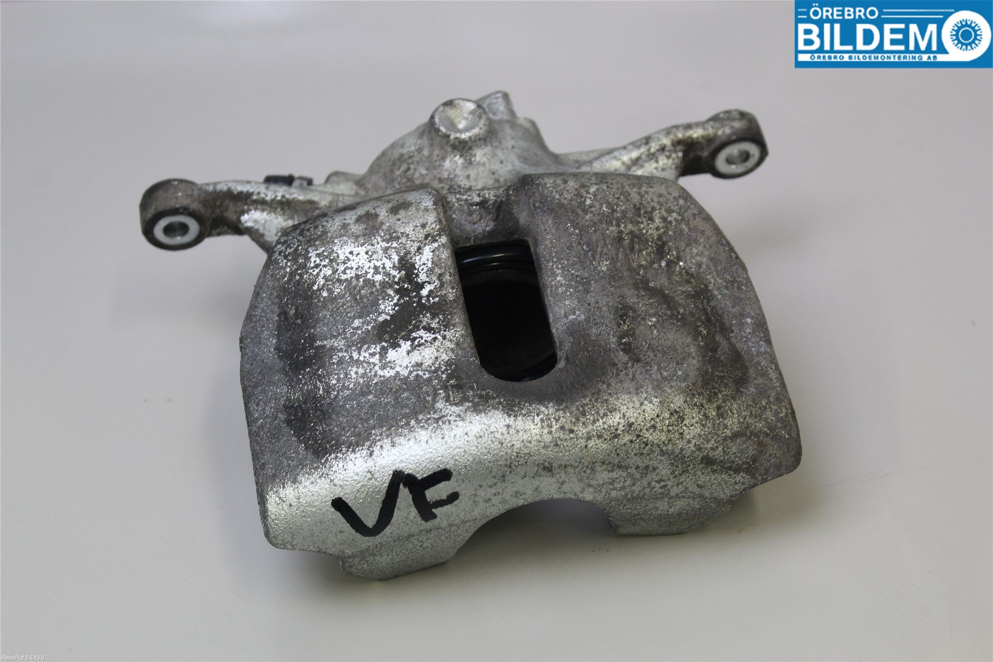Skoda SUPERB 16-24 Bremsecaliper Foran Venstre