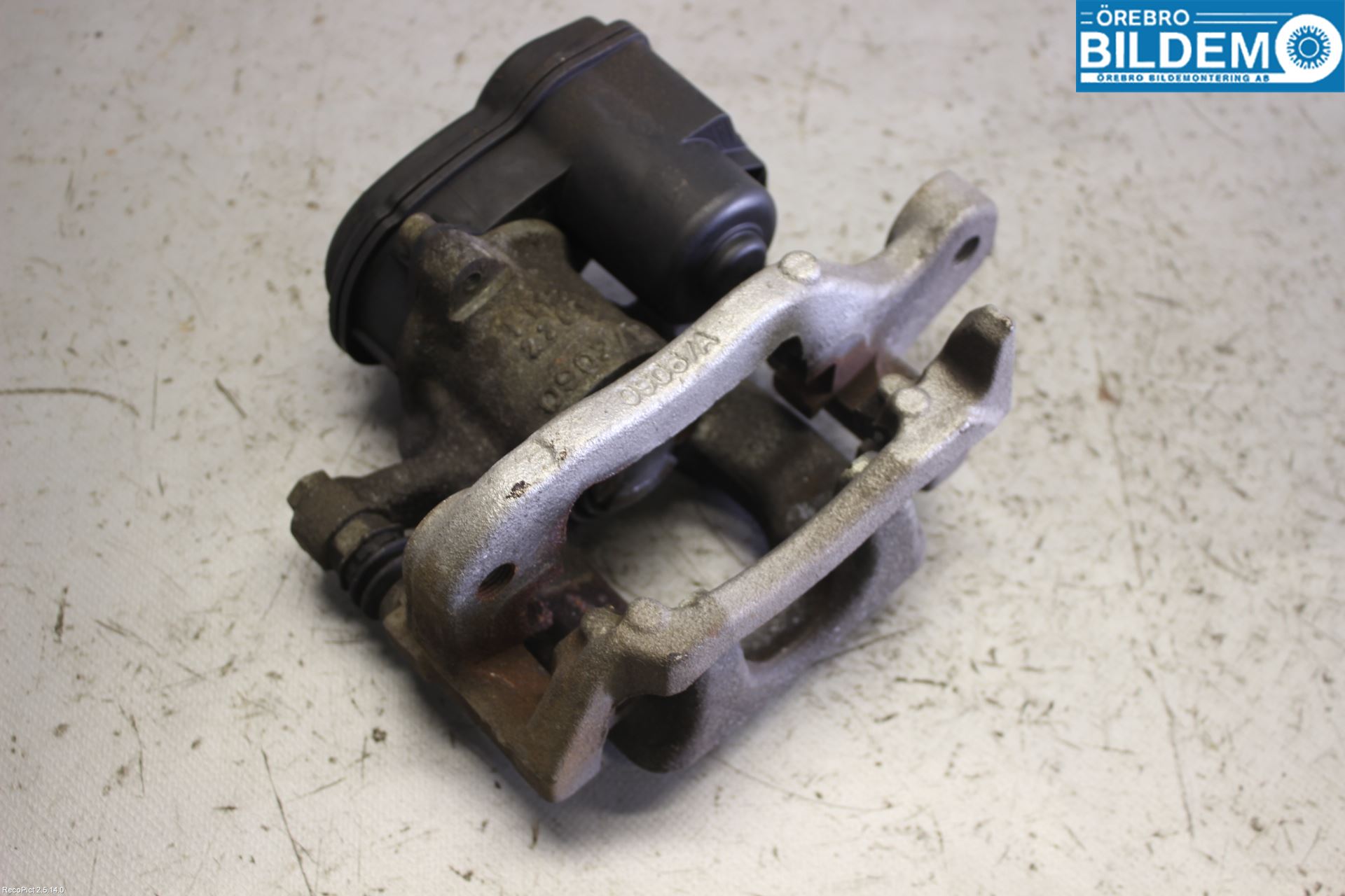 Nissan QASHQAI 14-17 Bremsecaliper Bak Venstre