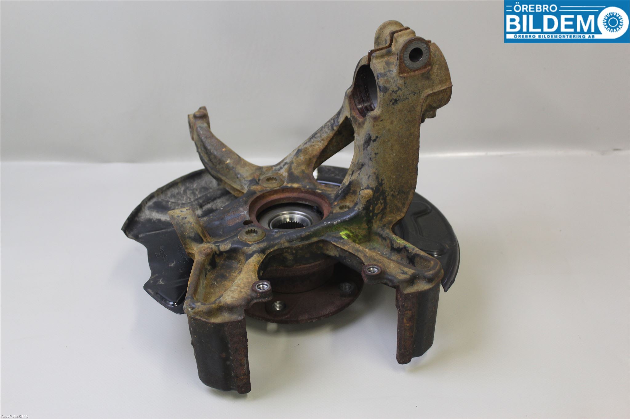 Volkswagen VW GOLF / E-GOLF VII 13-20 Spindel Vf