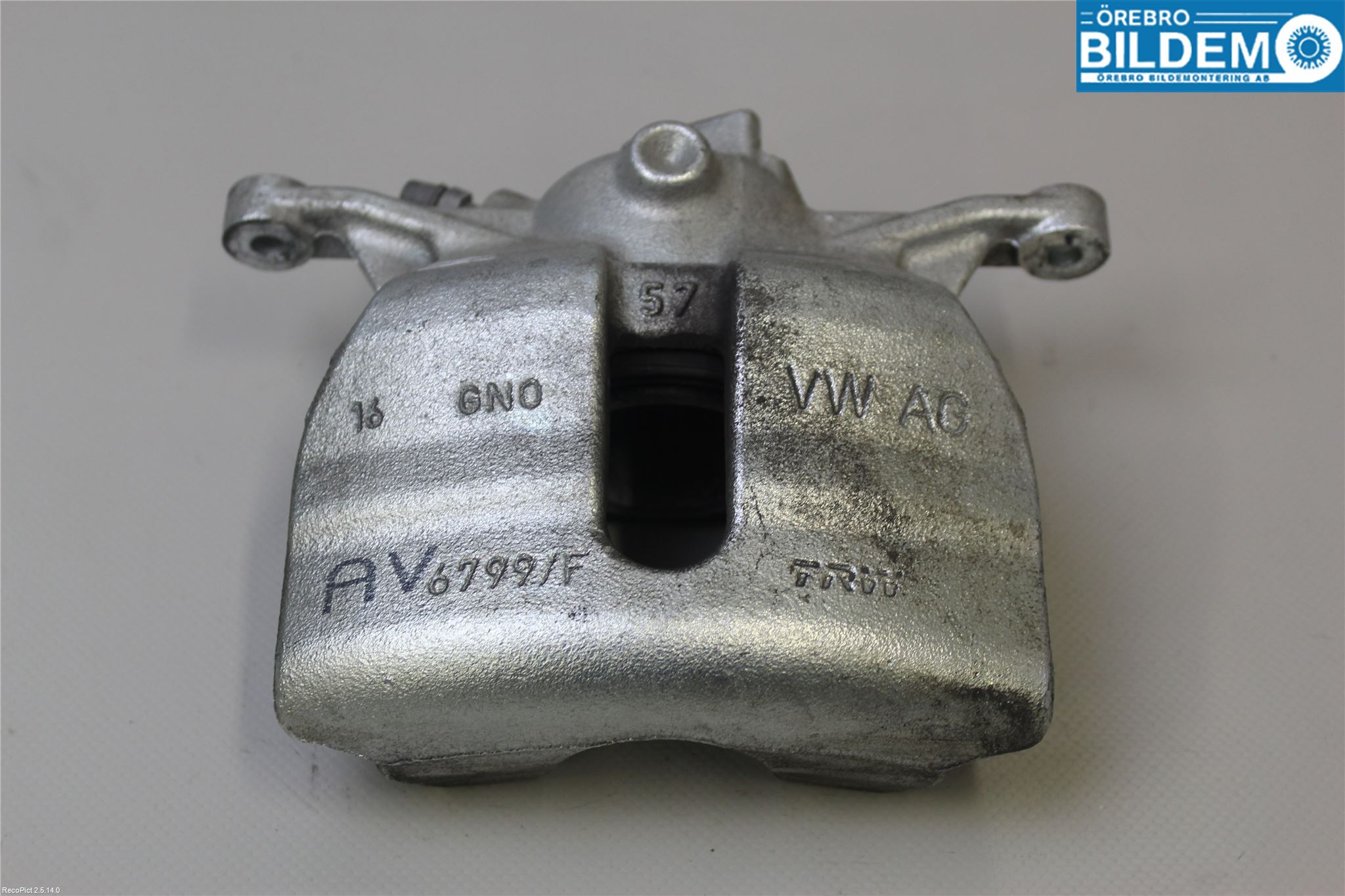 Seat ATECA 16->> Bremsecaliper Foran Høyre