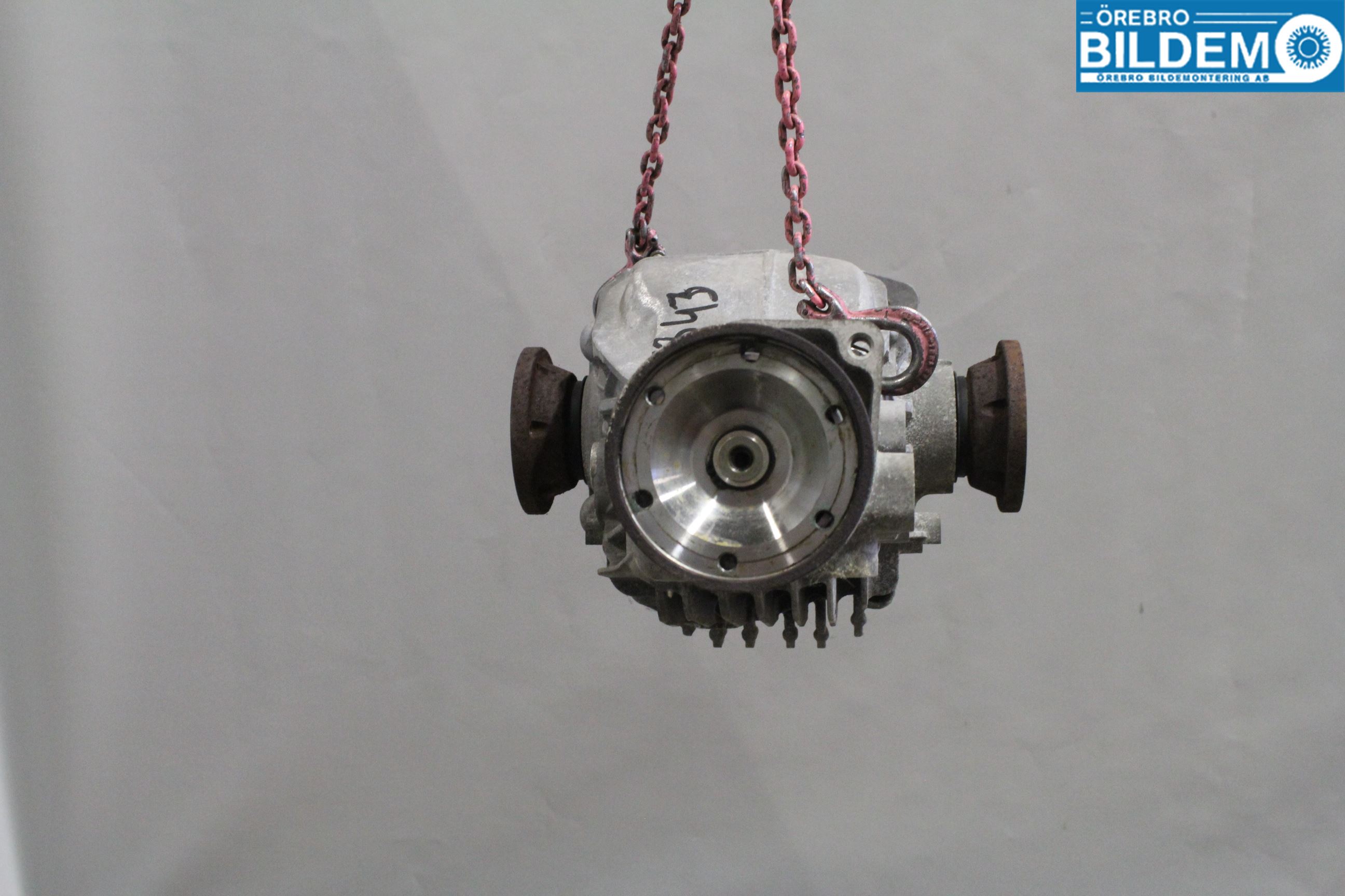 Audi A4 12-15 Bakaksel Kardang Bak -Diff