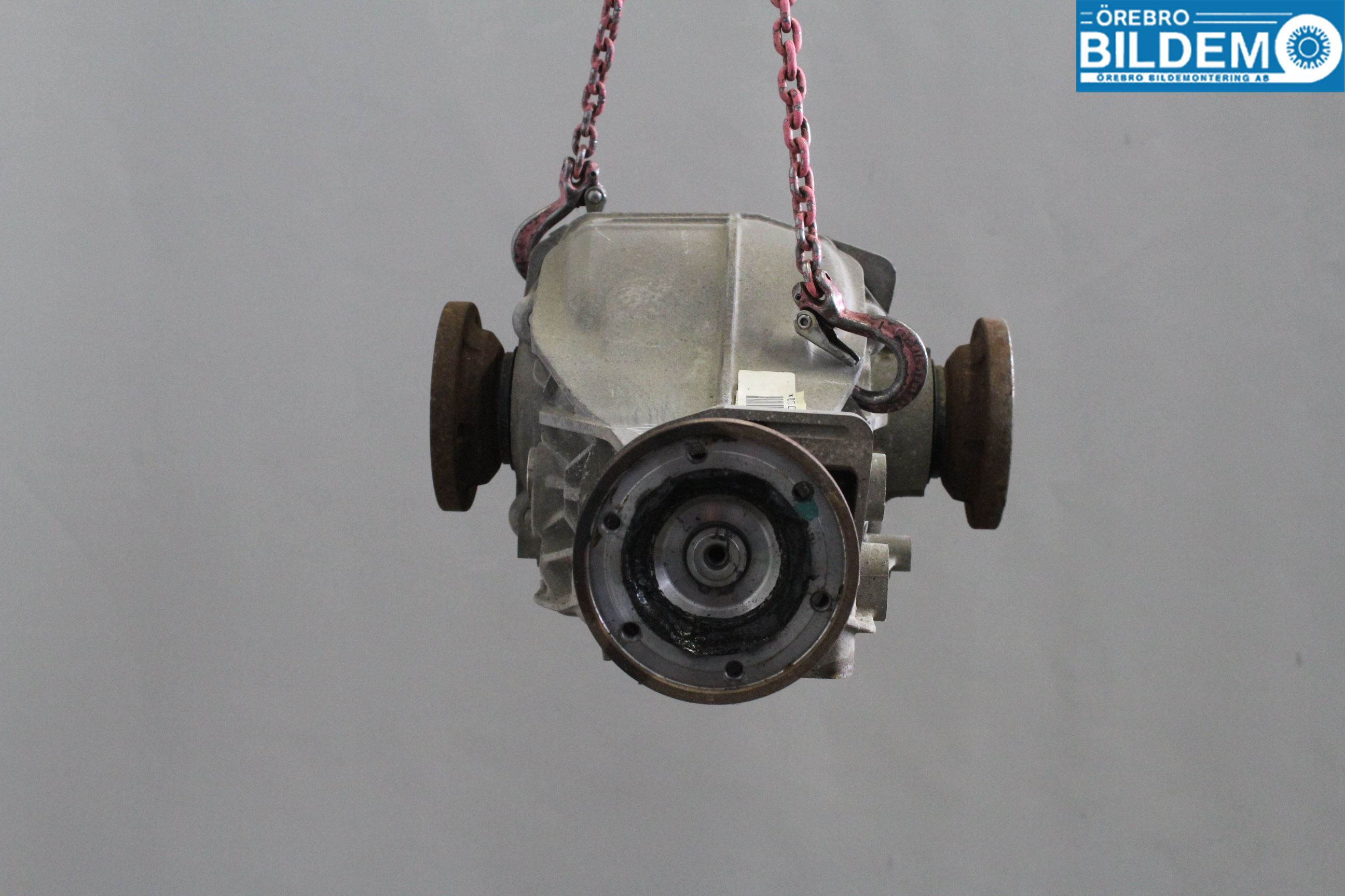 Audi A6/S6 4G 11-18 Bakaksel Kardang Bak -Diff