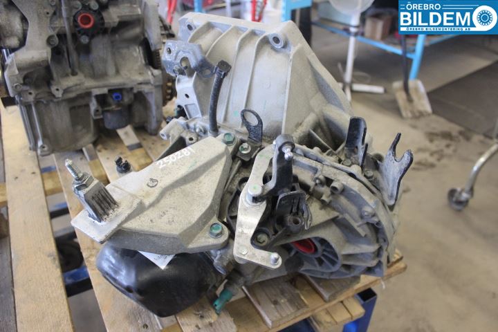 Nissan MICRA 11-16 Gearkasse 5 Trinn