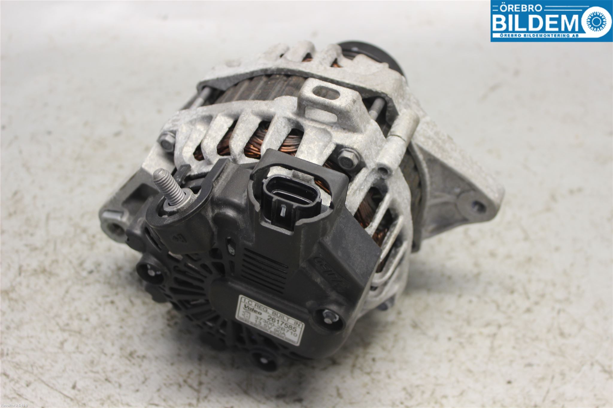 Kia VENGA 10-19 Dynamo