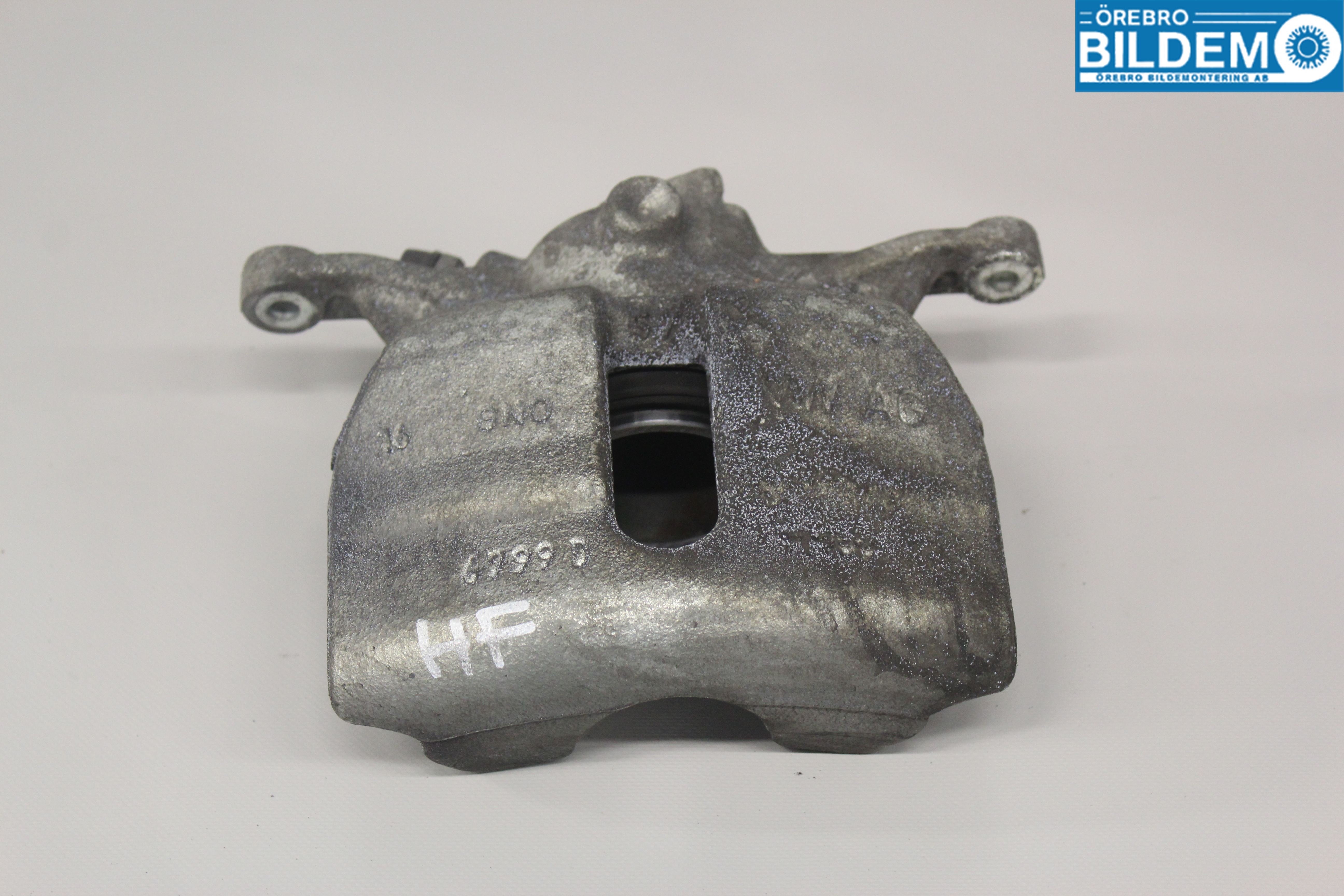 Volkswagen VW PASSAT 15-19 Bremsecaliper Foran Høyre