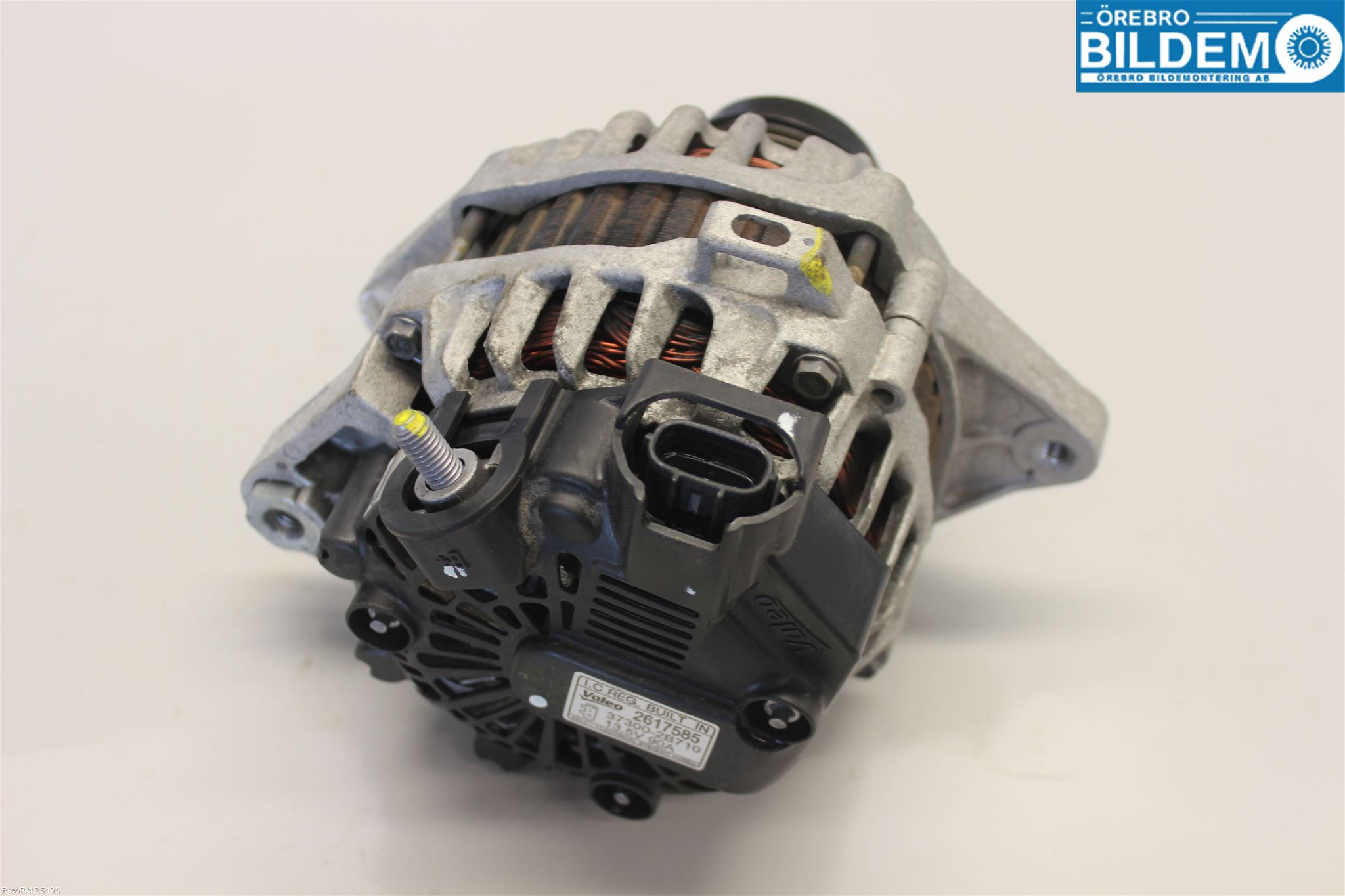 Kia CEED 12-18 Dynamo