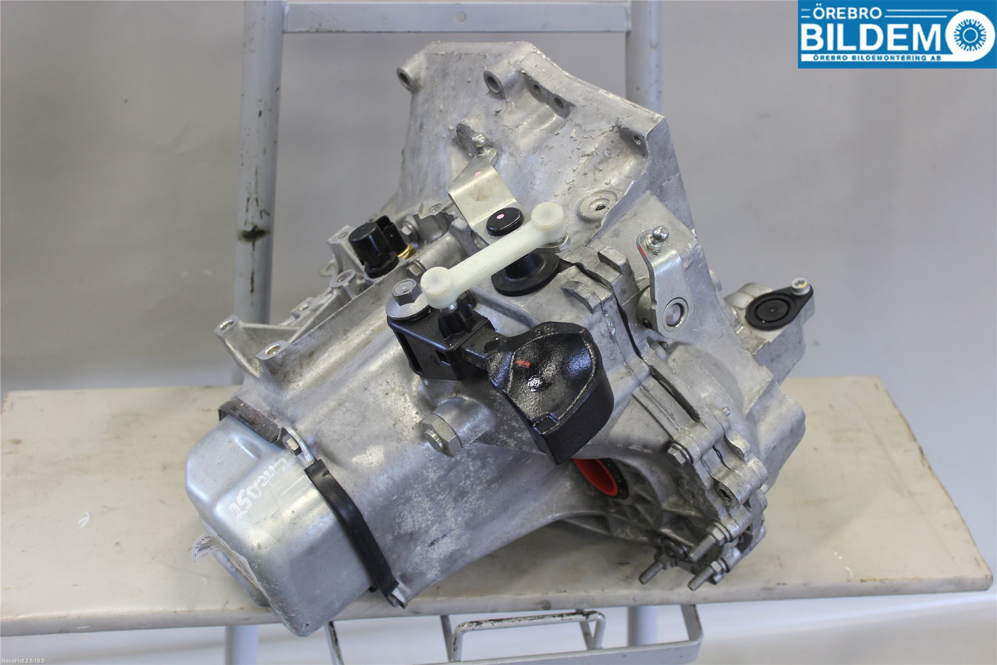 Peugeot PEUGOT 208 16-19 Gearkasse 5 Trinn