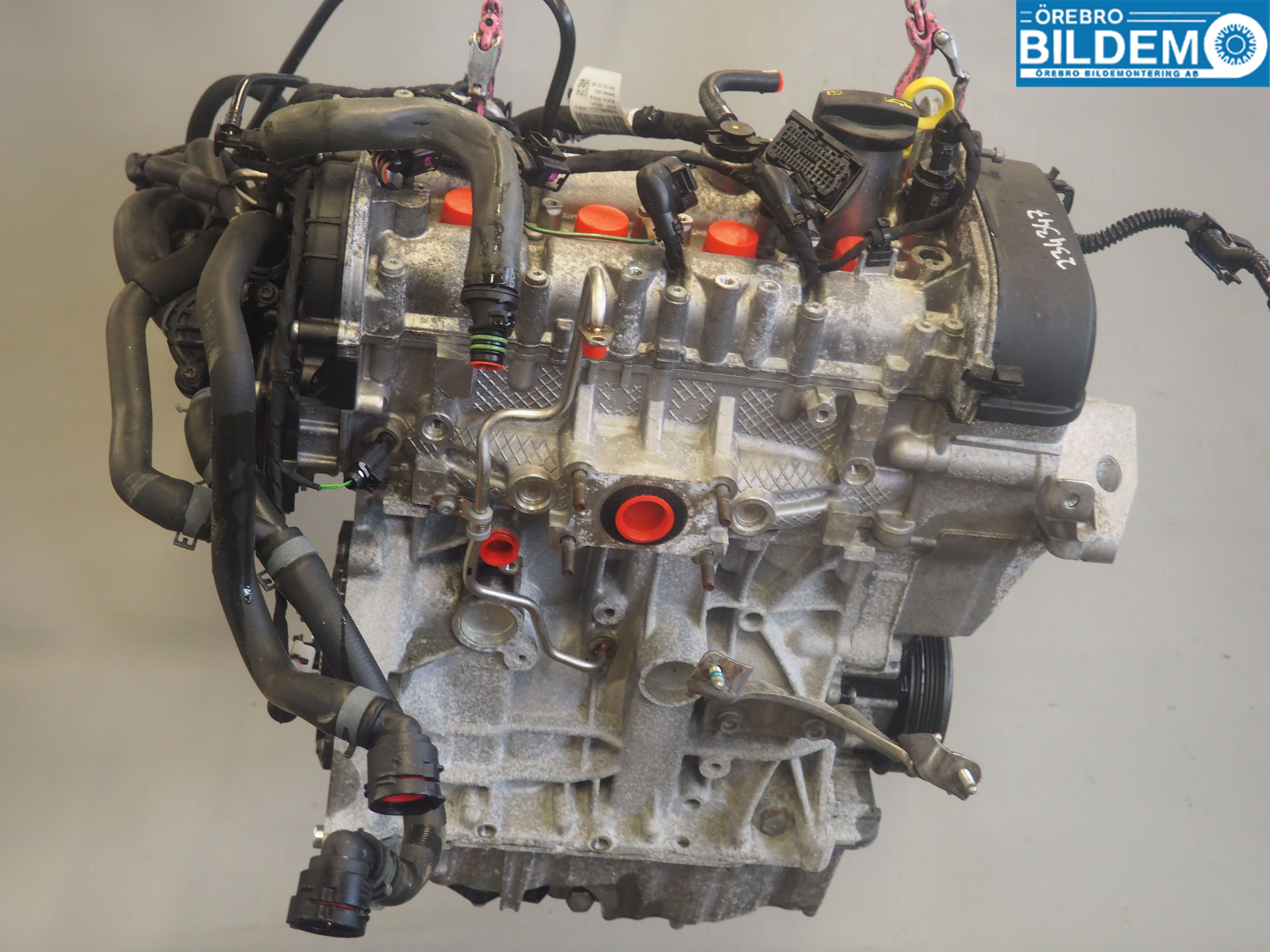 Volkswagen VW GOLF SPORTSVAN 15-20 Motor Bensin