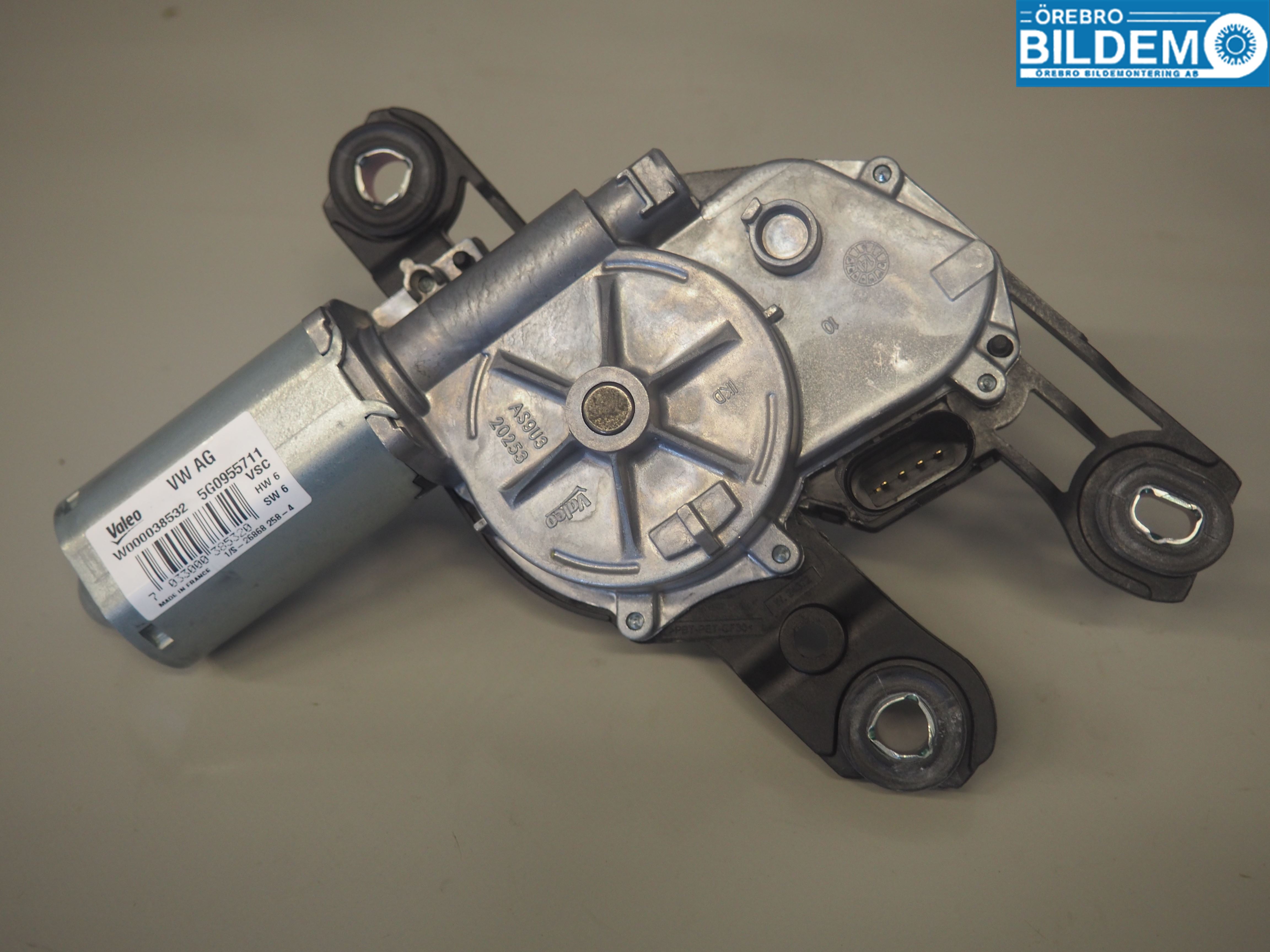 Volkswagen VW GOLF SPORTSVAN 15-20 Viskermotor Bakluke