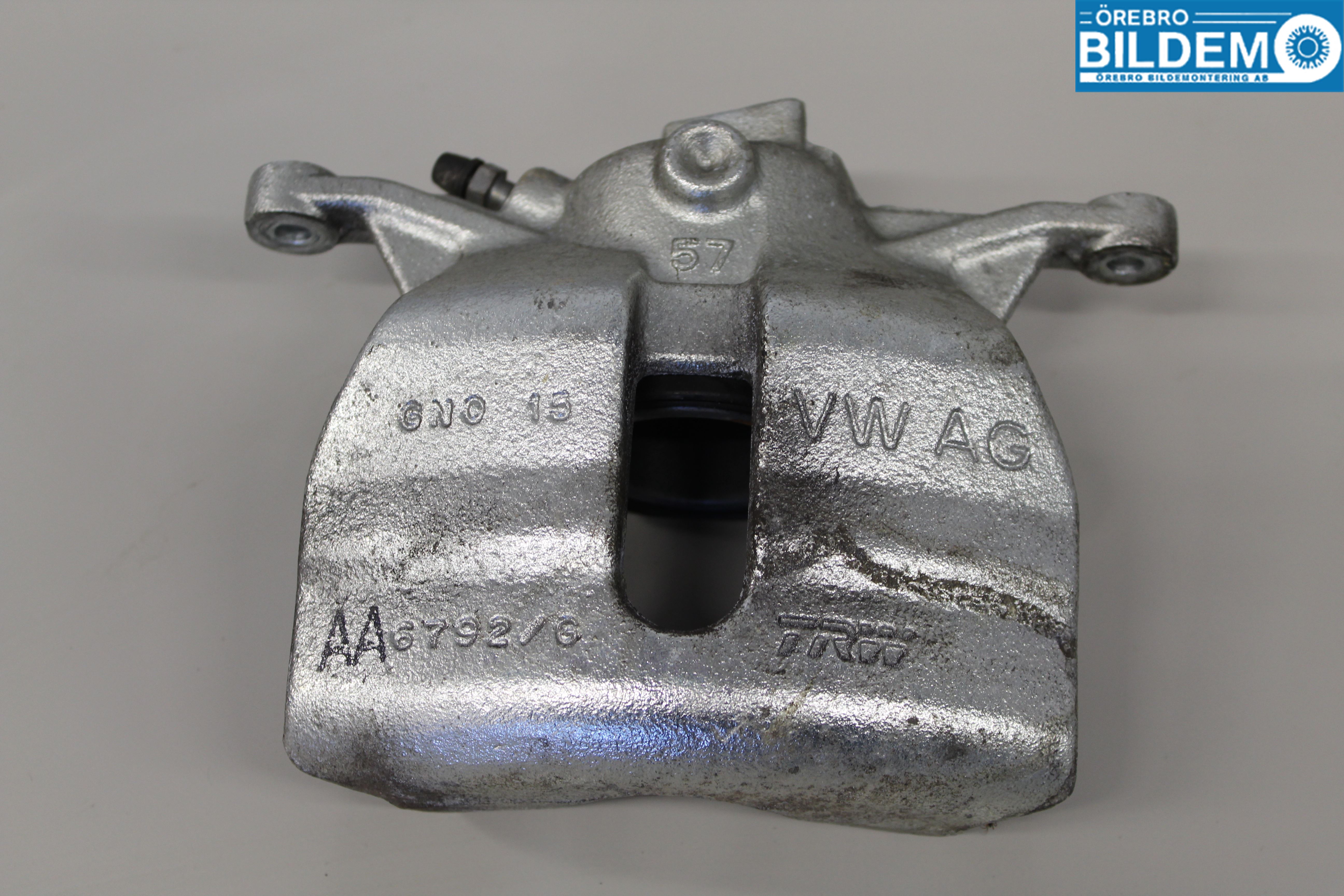 Volkswagen VW GOLF SPORTSVAN 15-20 Bremsecaliper Foran Høyre
