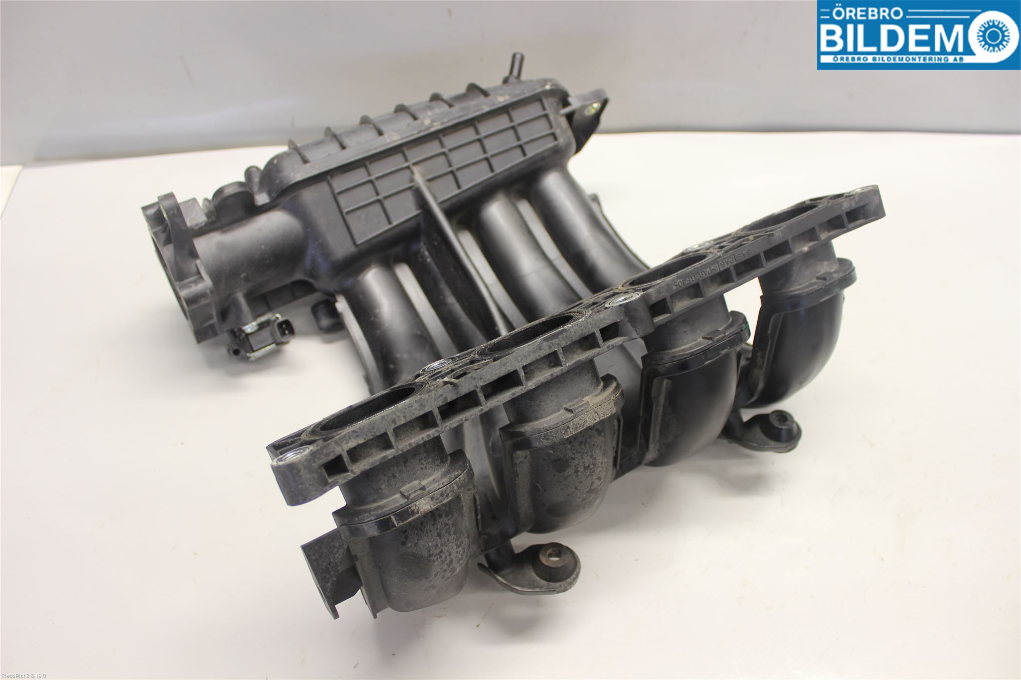 Nissan QASHQAI 10-14 Innsugningsmanifold