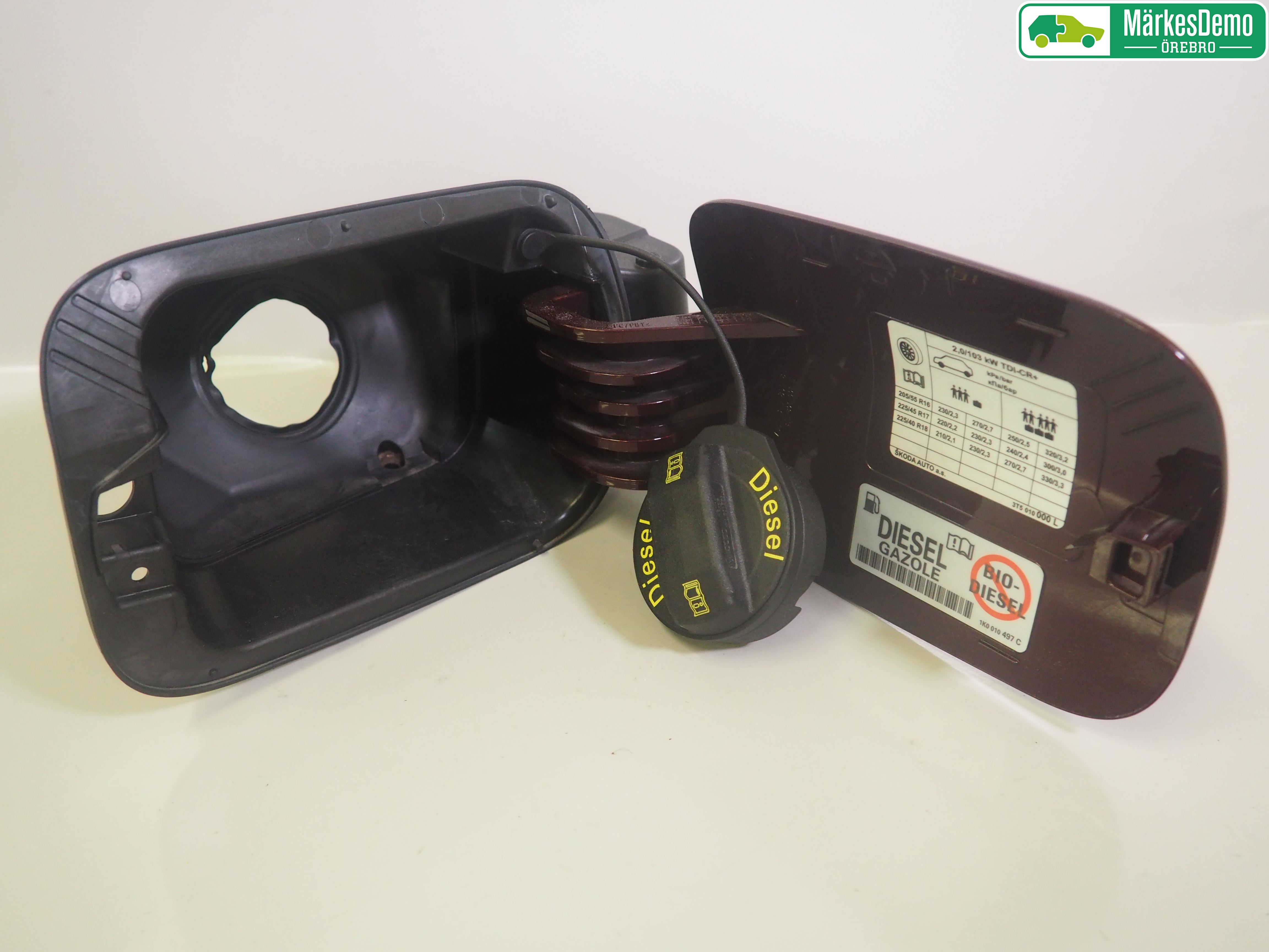 Skoda SUPERB 09-15 Drivstoff Tankluke