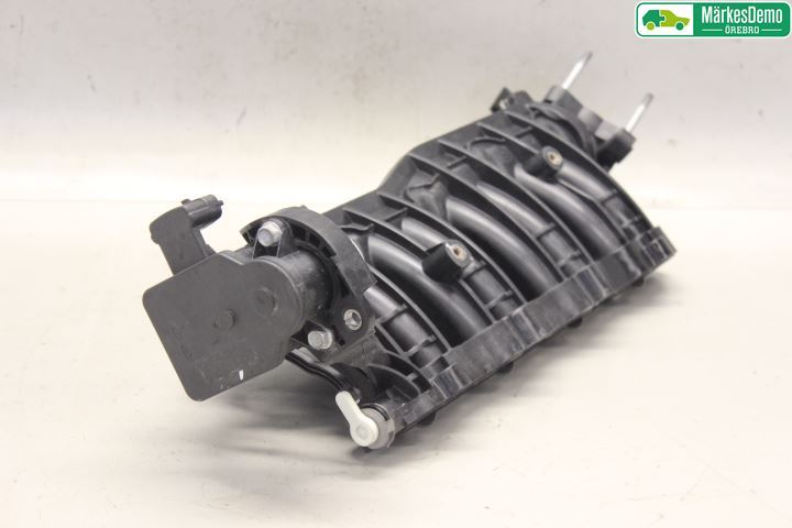 Kia CEED 12-18 Innsugningsmanifold