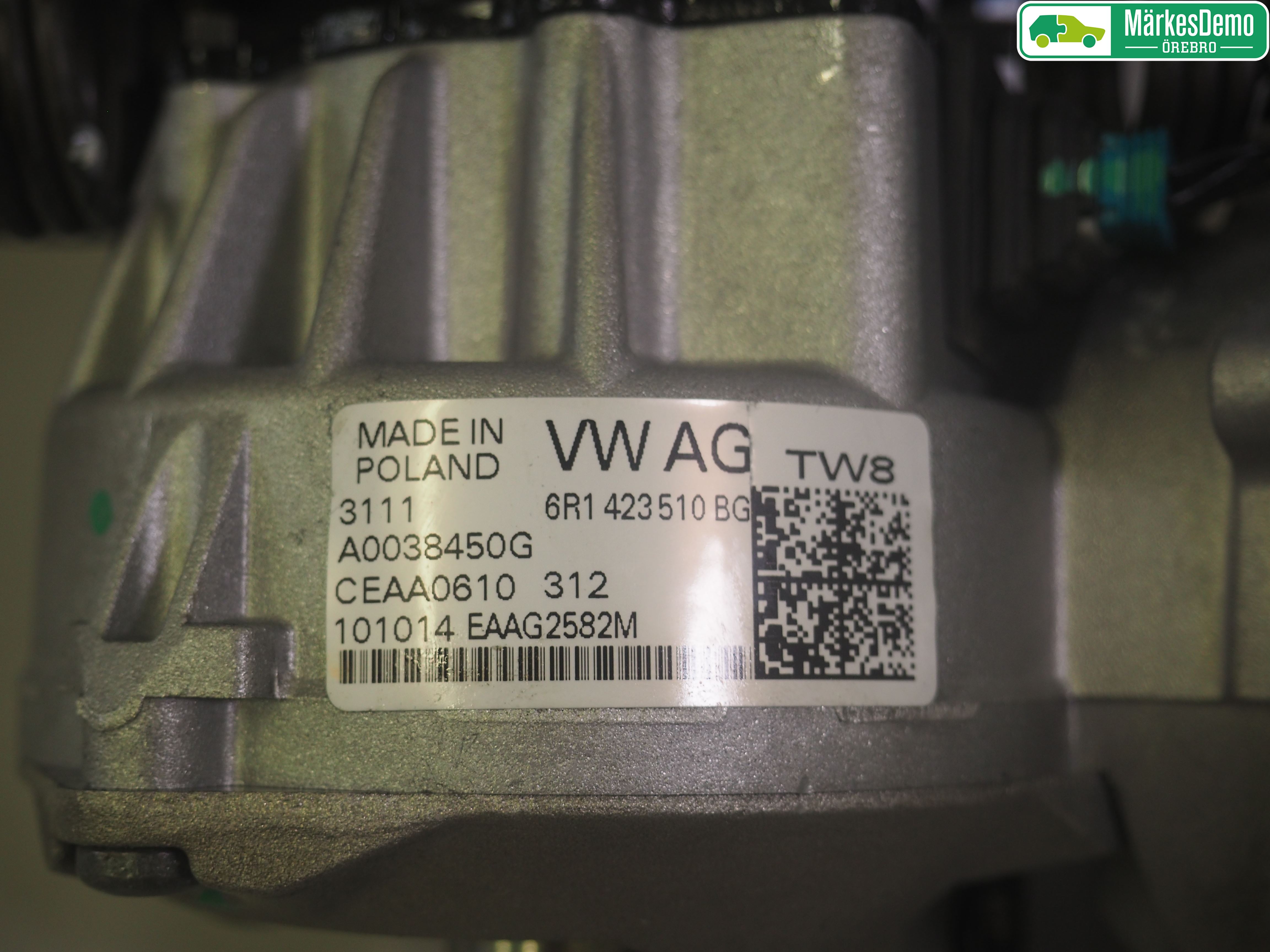 Skoda RAPID Rattakselaggregat Innebygd Servo