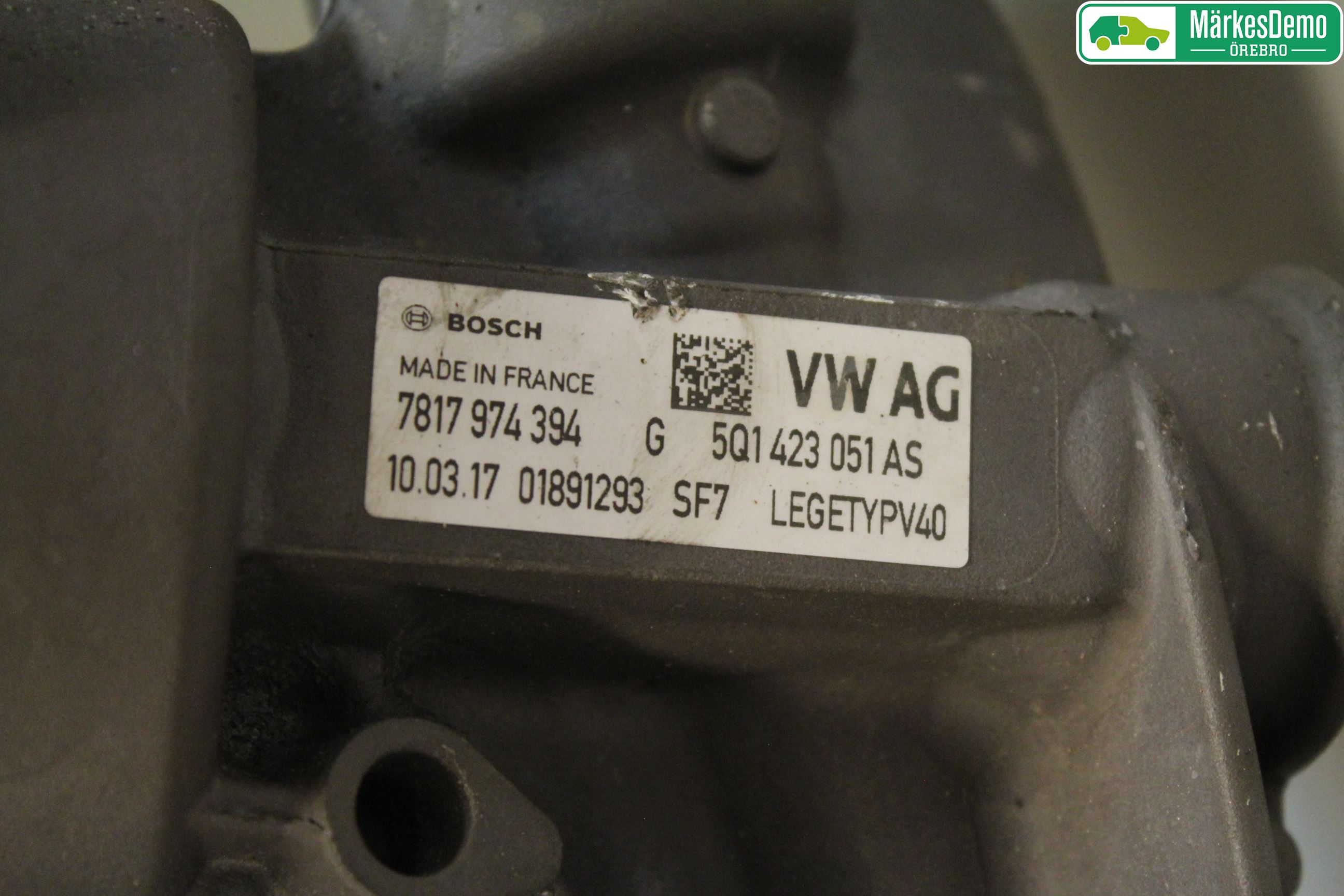 Seat LEON 13-20 Servo Snekke - Tannstang