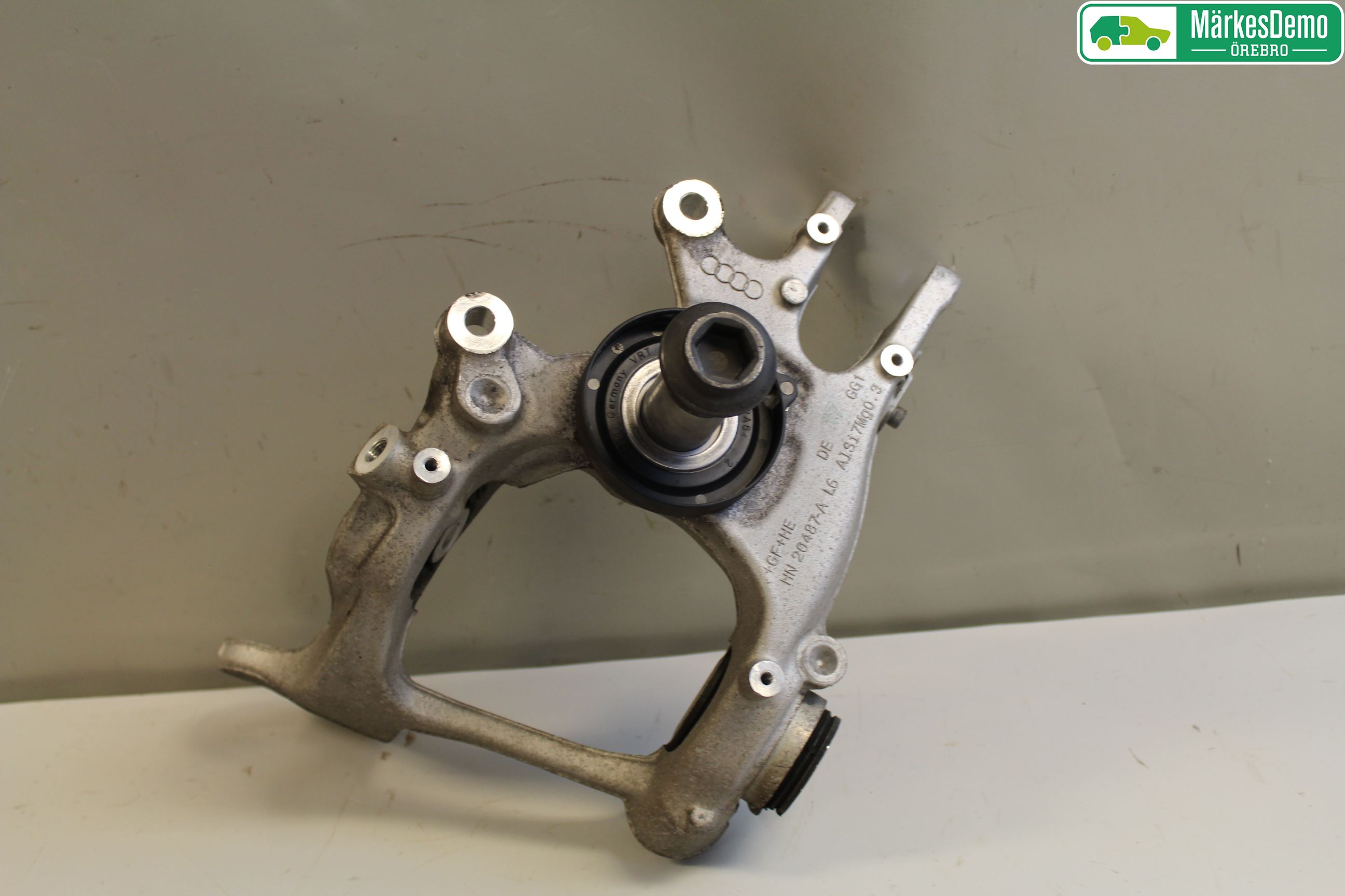 Audi A4/S4 08-11 Spindel Vb