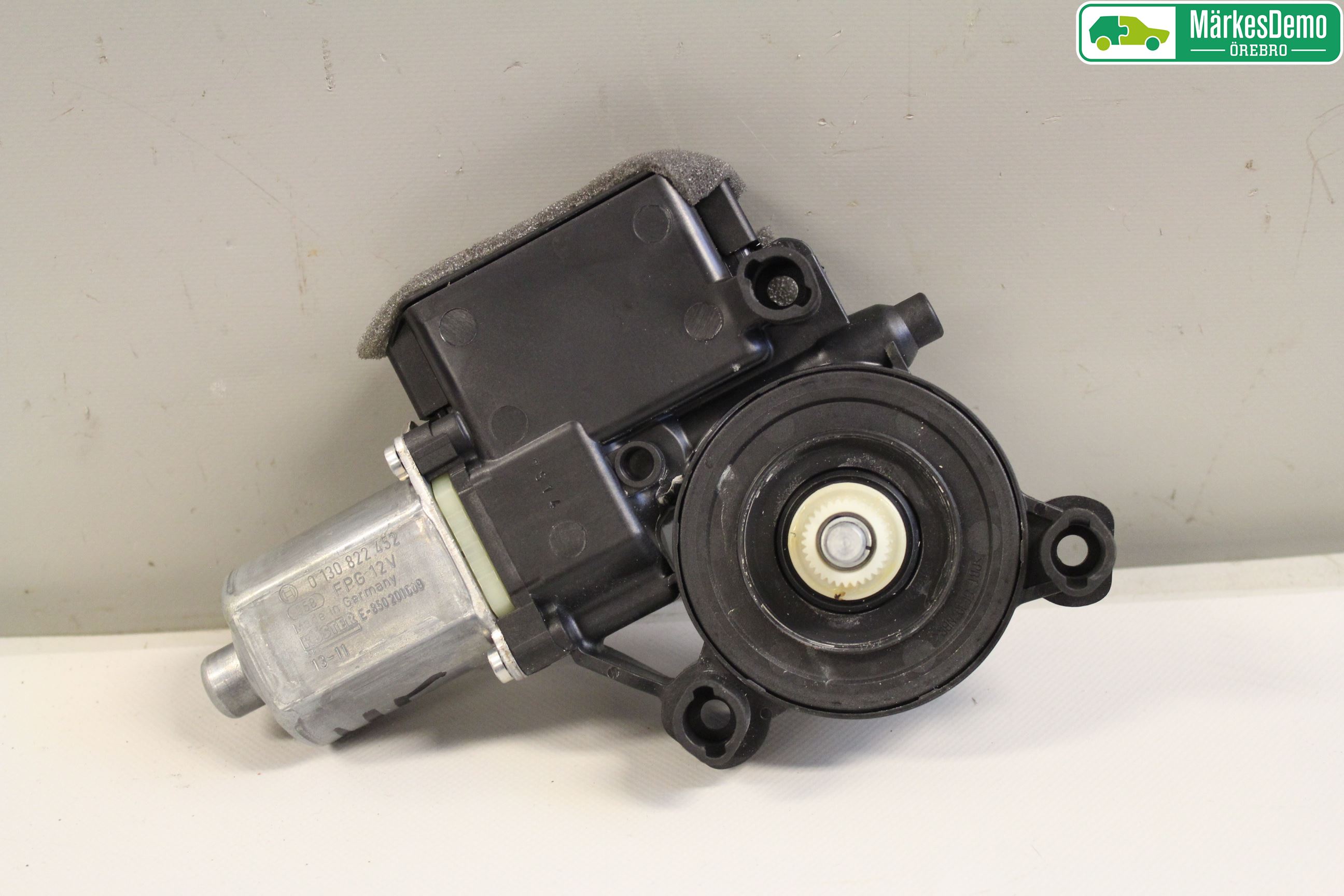 Volkswagen VW TRANSP/CARAVELLE (T5) 04-15 Vindusheismotor