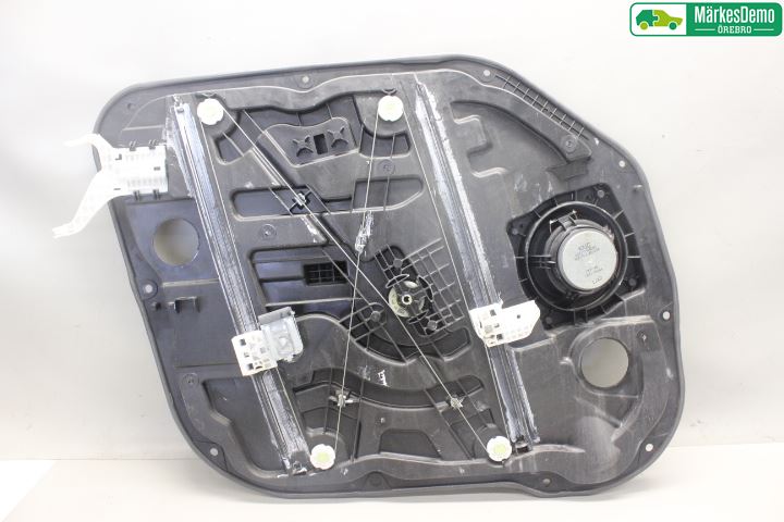 Kia CARENS III 13-19 Vindusheis