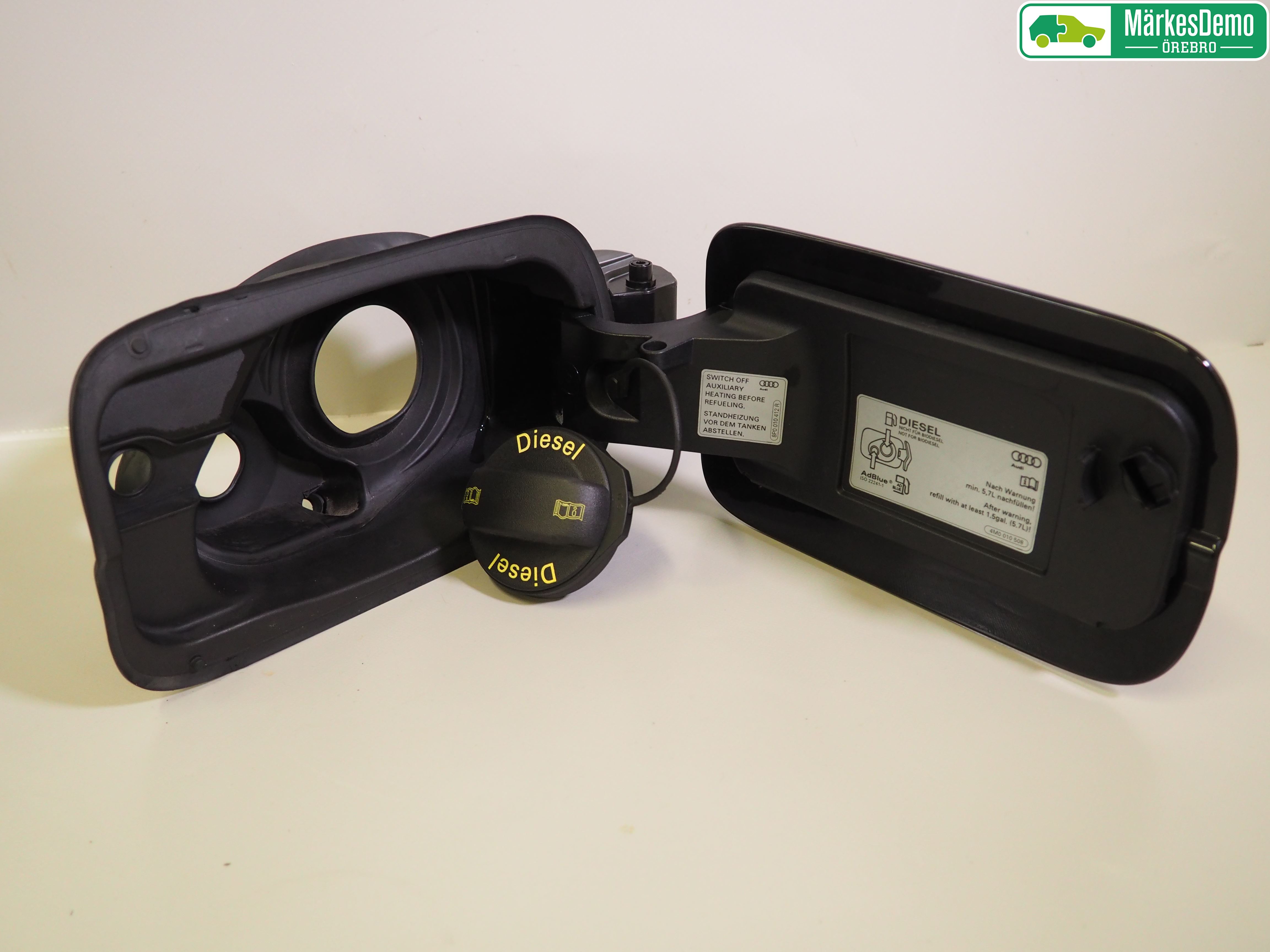 Audi A4/S4 B9 16-19 Drivstoff Tankluke
