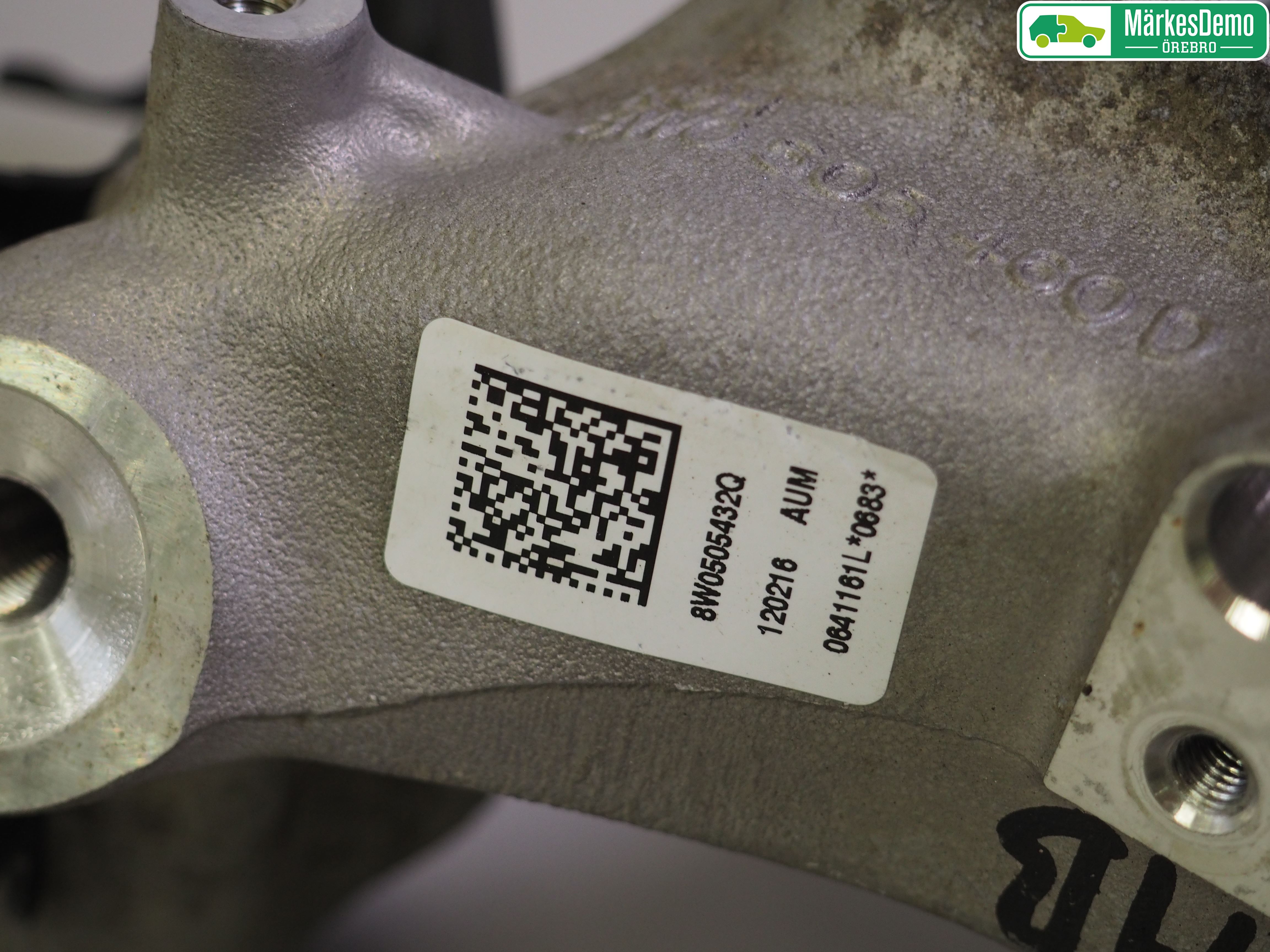 Audi A4/S4 B9 16-19 Spindel Hb