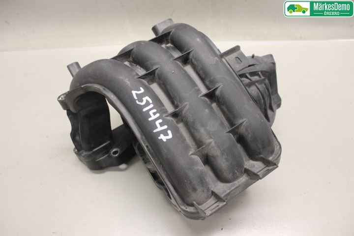 Kia PICANTO 12-17 Innsugningsmanifold