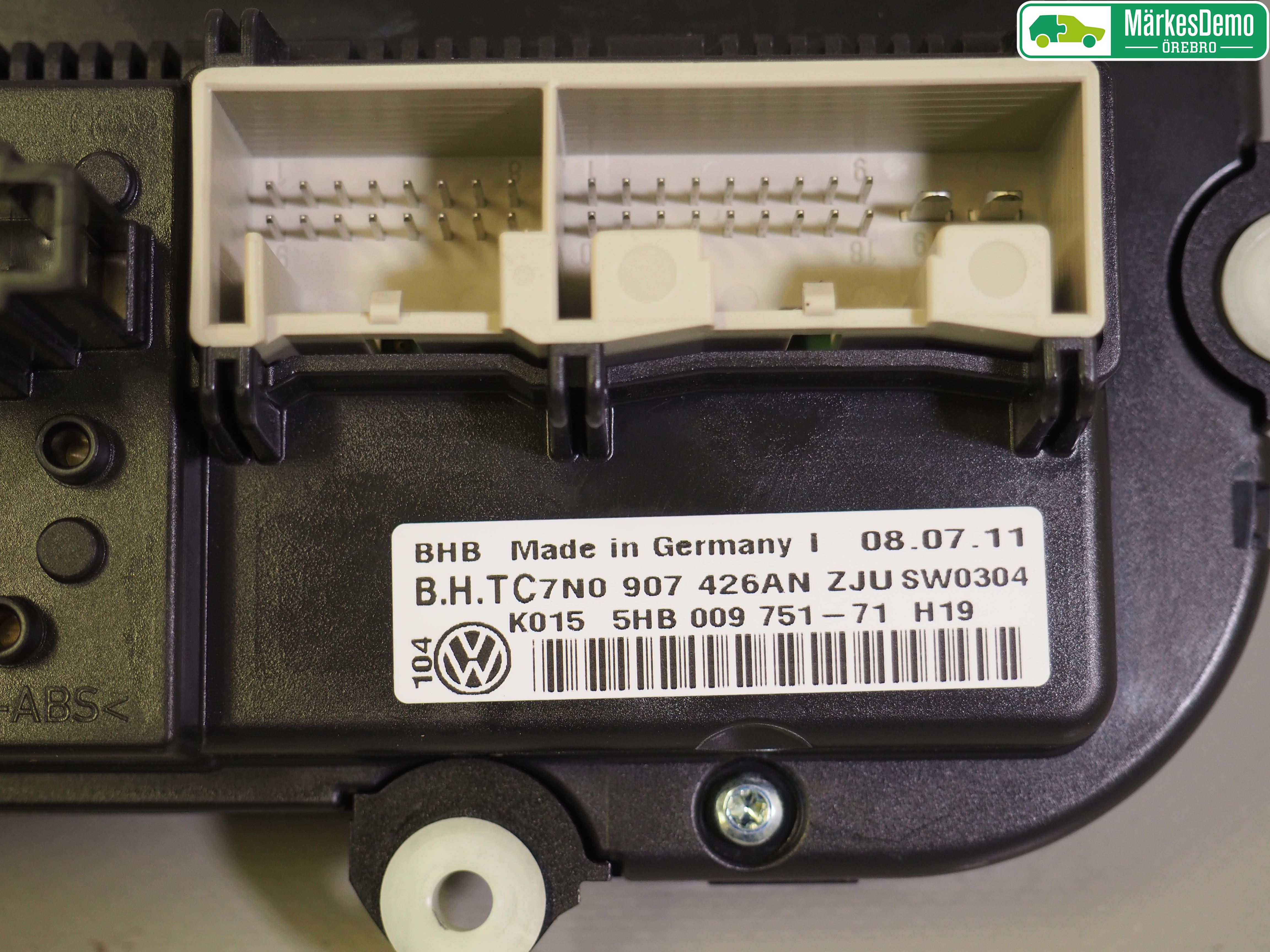 Volkswagen VW GOLF VI 09-13 Varme Ac Betjening-Display