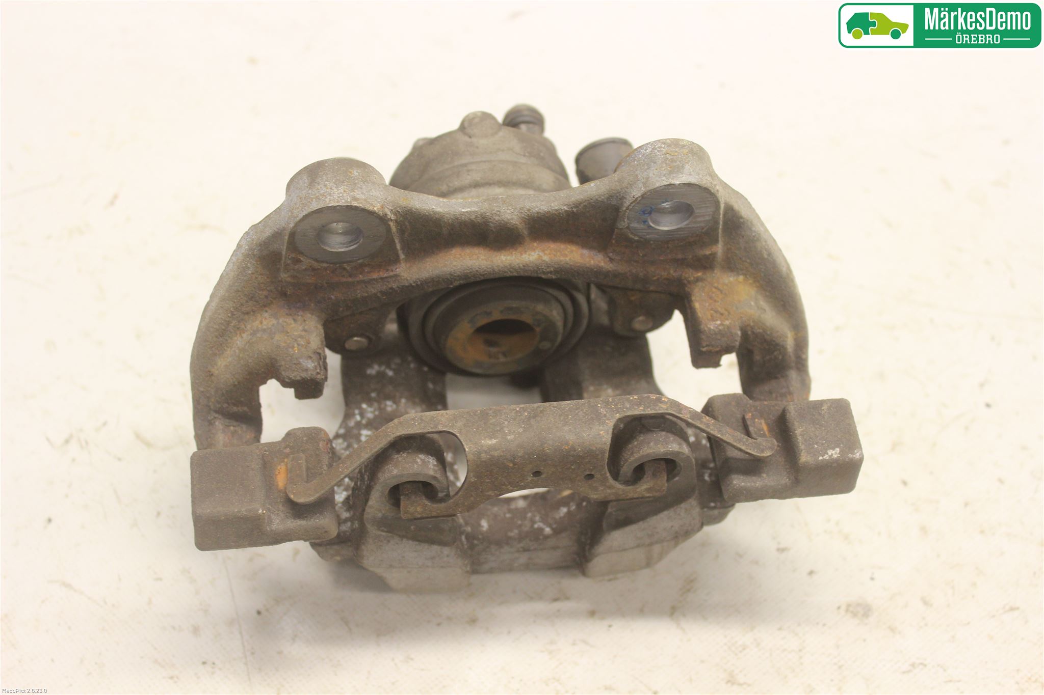 Mercedes-Benz MB E-KLASS (W212) 09-16 Bremsecaliper Bak Høyre