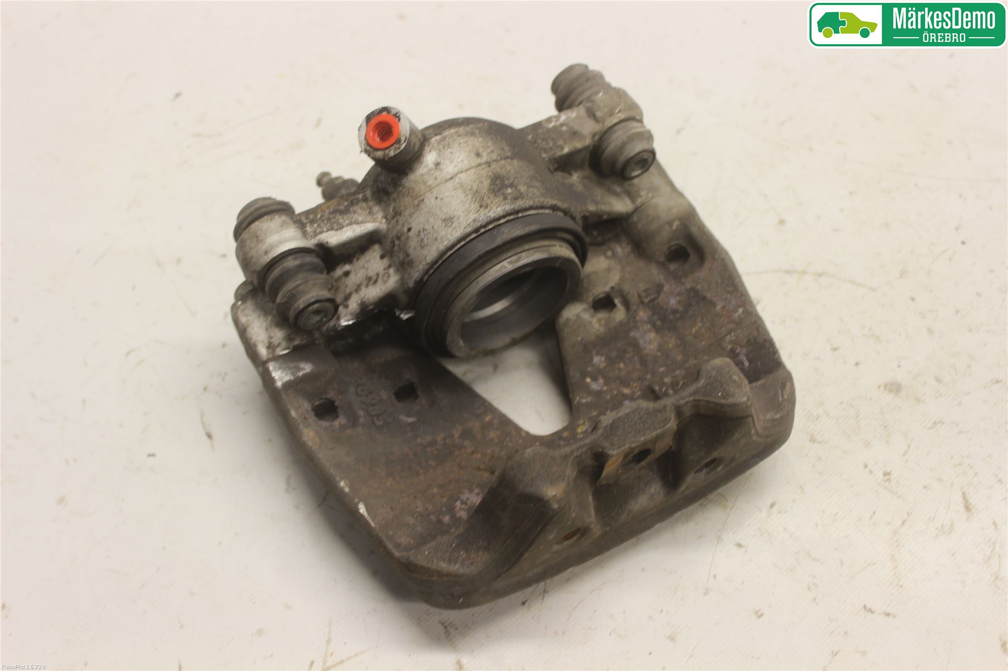 Mercedes-Benz MB E-KLASS (W212) 09-16 Bremsecaliper Foran Venstre