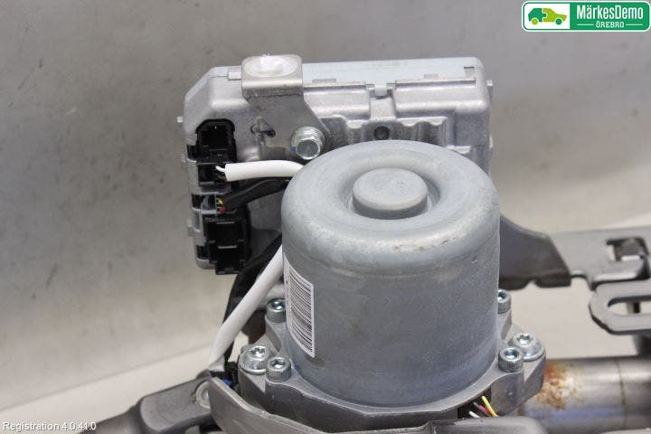 Nissan QASHQAI 14-17 Rattakselaggregat Innebygd Servo
