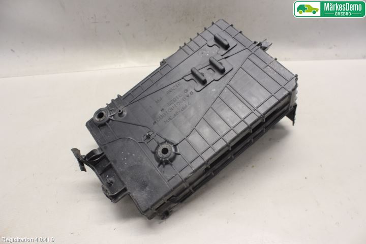 Citroen C3 10-17 Batterikasse - Feste - Holder